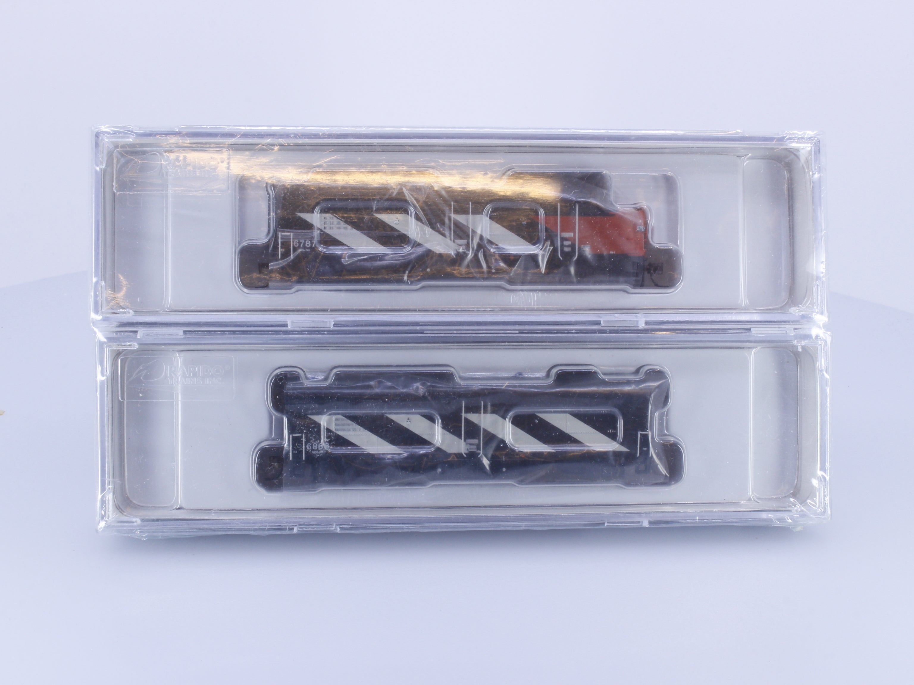 Prairie Shadows Model Railway Co. PS9509-A and B N MLW FPA-4 and FPB-4 Diesel Locomotives Canadian National (CN) 6787/6868 DCC & Sound