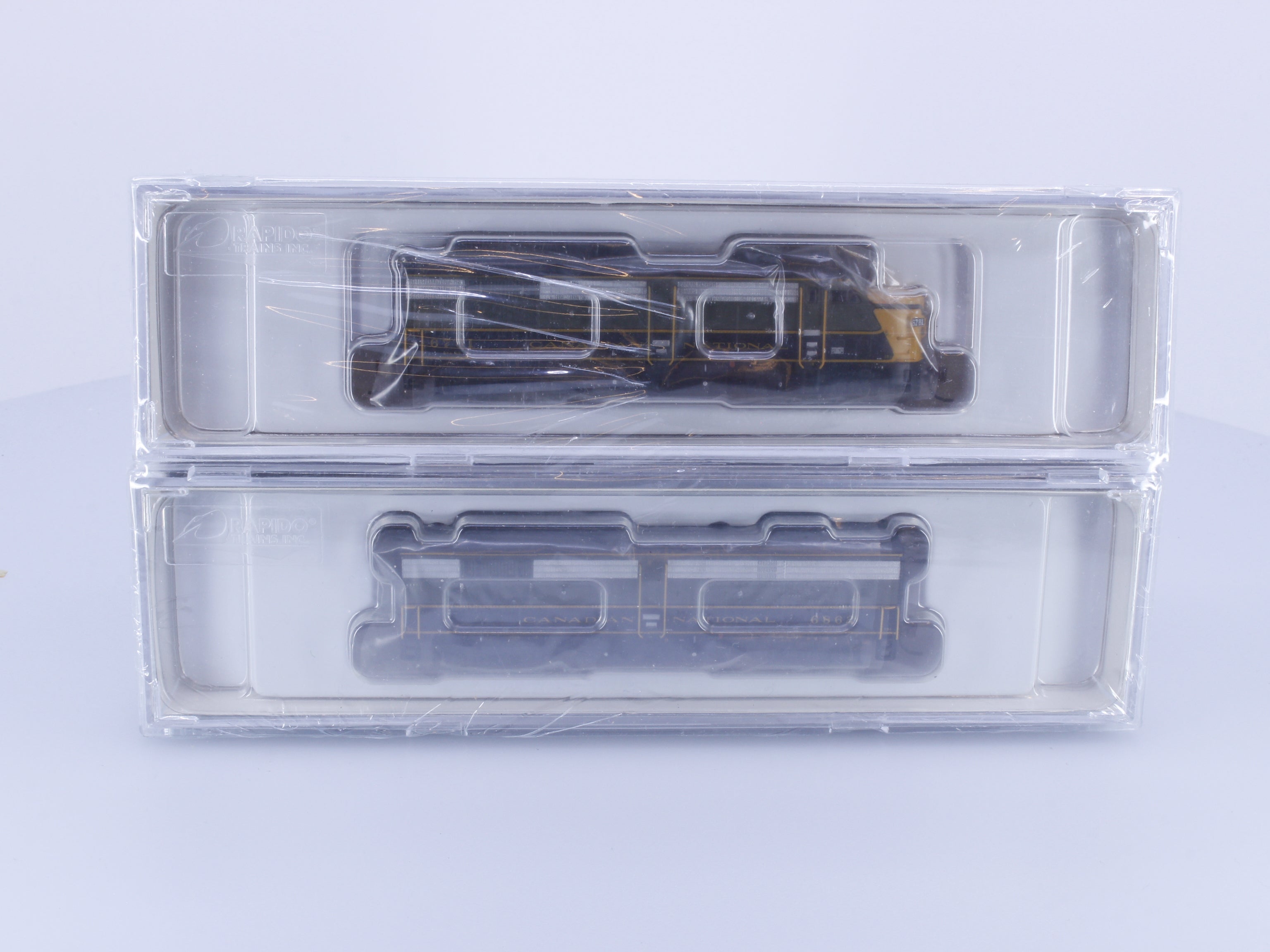 Prairie Shadows Model Railway Co. PS95O4-A and B N MLW FPA-4 and FPB-4 Diesel Locomotives Canadian National (CN) 6781/6881 DCC & Sound