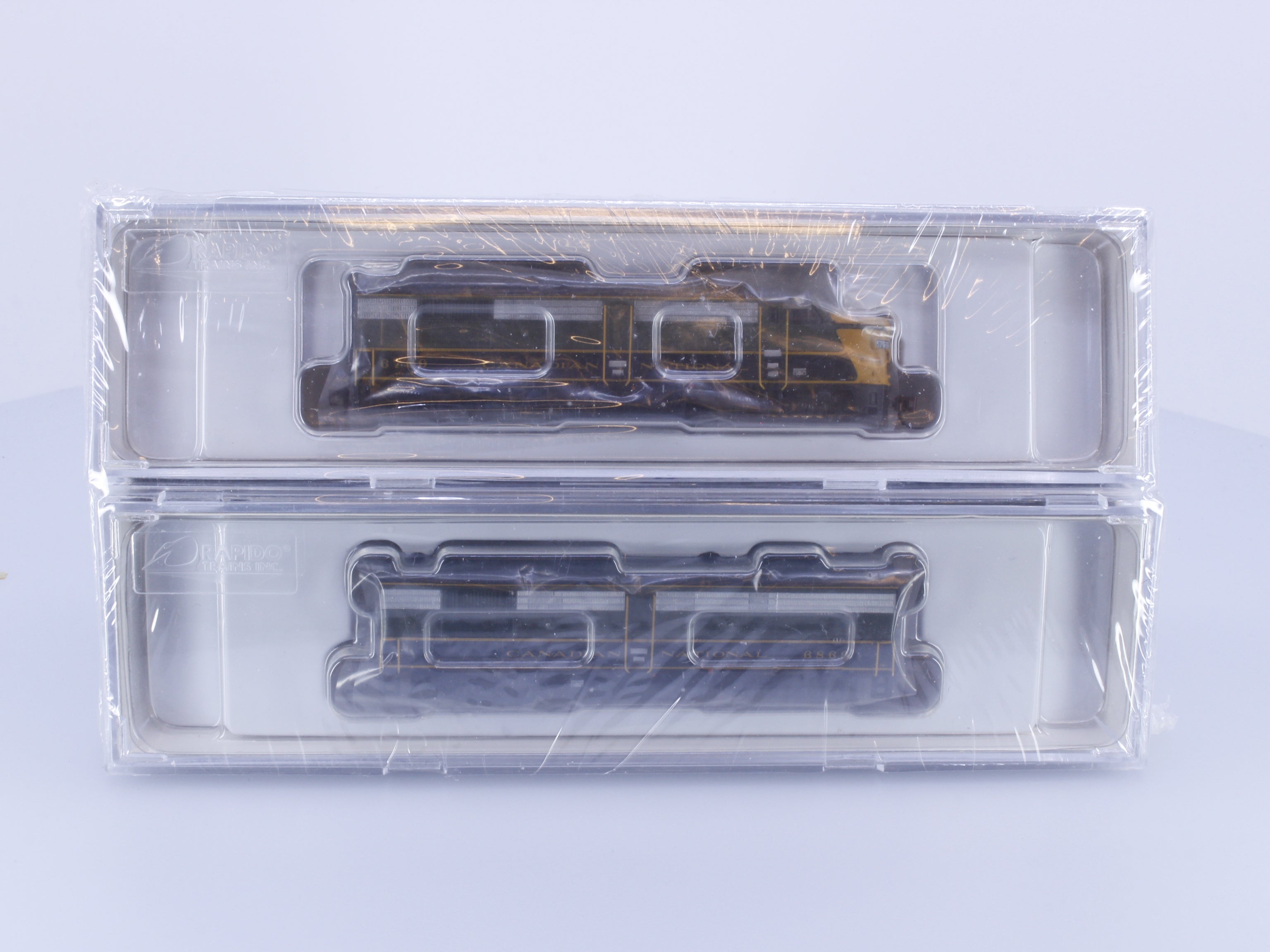 Prairie Shadows Model Railway Co. PS95O3-A and B N MLW FPA-4 and FPB-4 Diesel Locomotives Canadian National (CN) 6769/6869 DCC & Sound