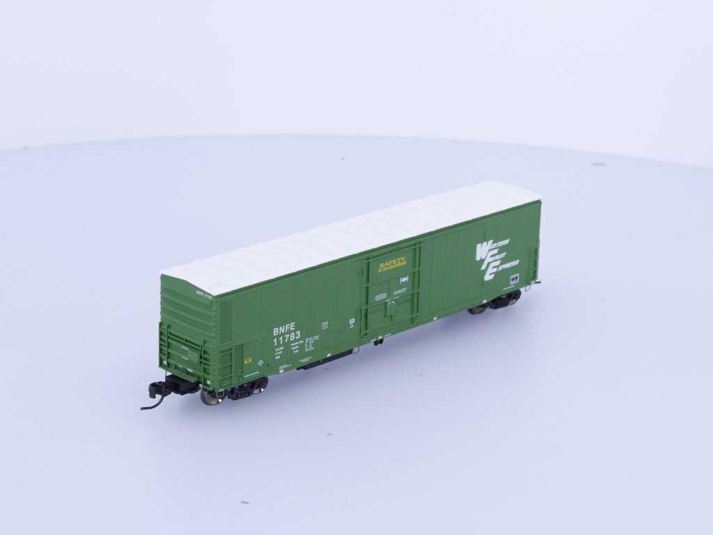 Athearn 24705 N 57' Mechanical Reefer with Sound Burlington Northern Fruit Express (BNFE) 11783