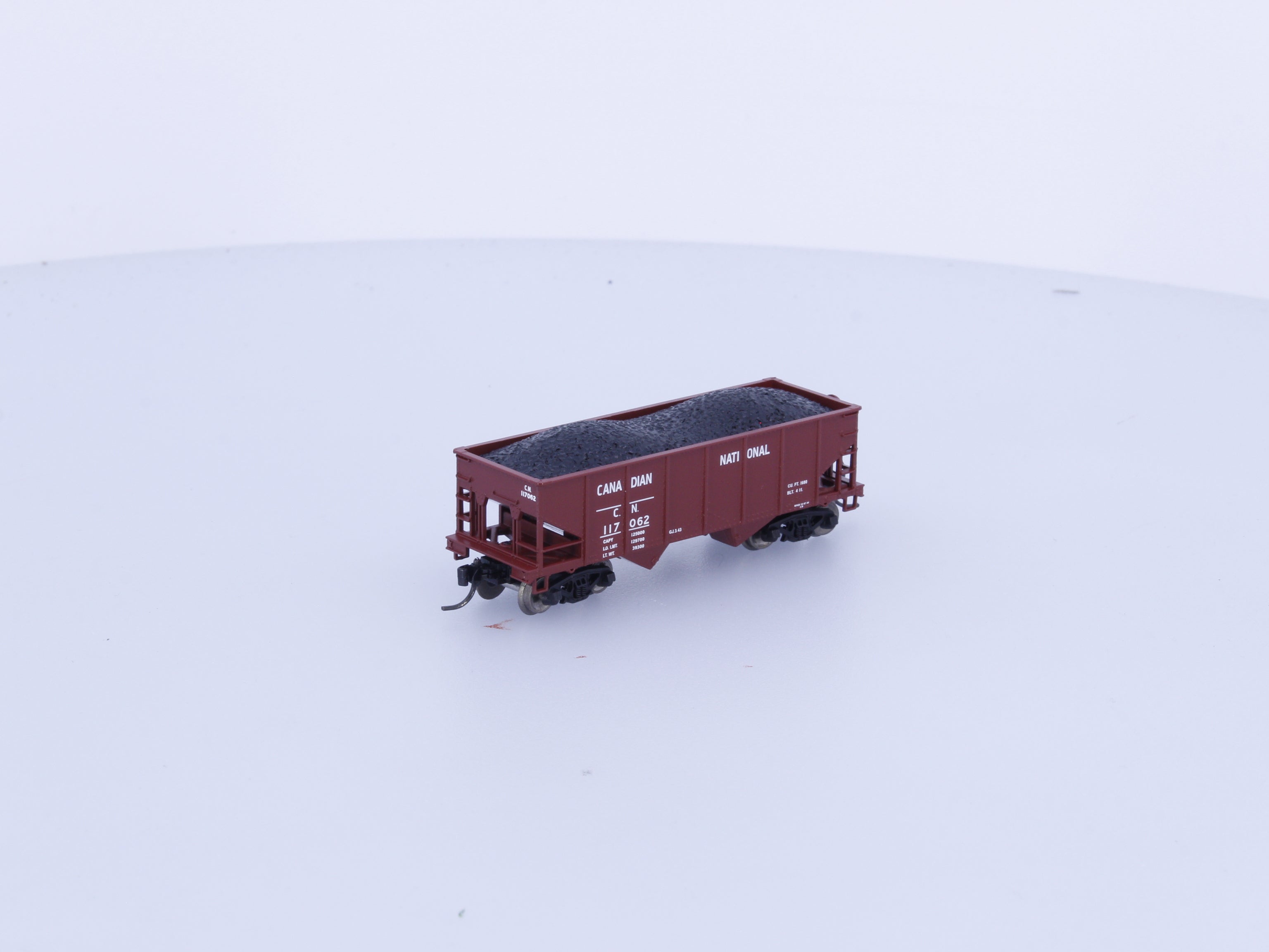 Bowser 38199 N GLa 2 Bay Hopper Canadian National (CN) 117062
