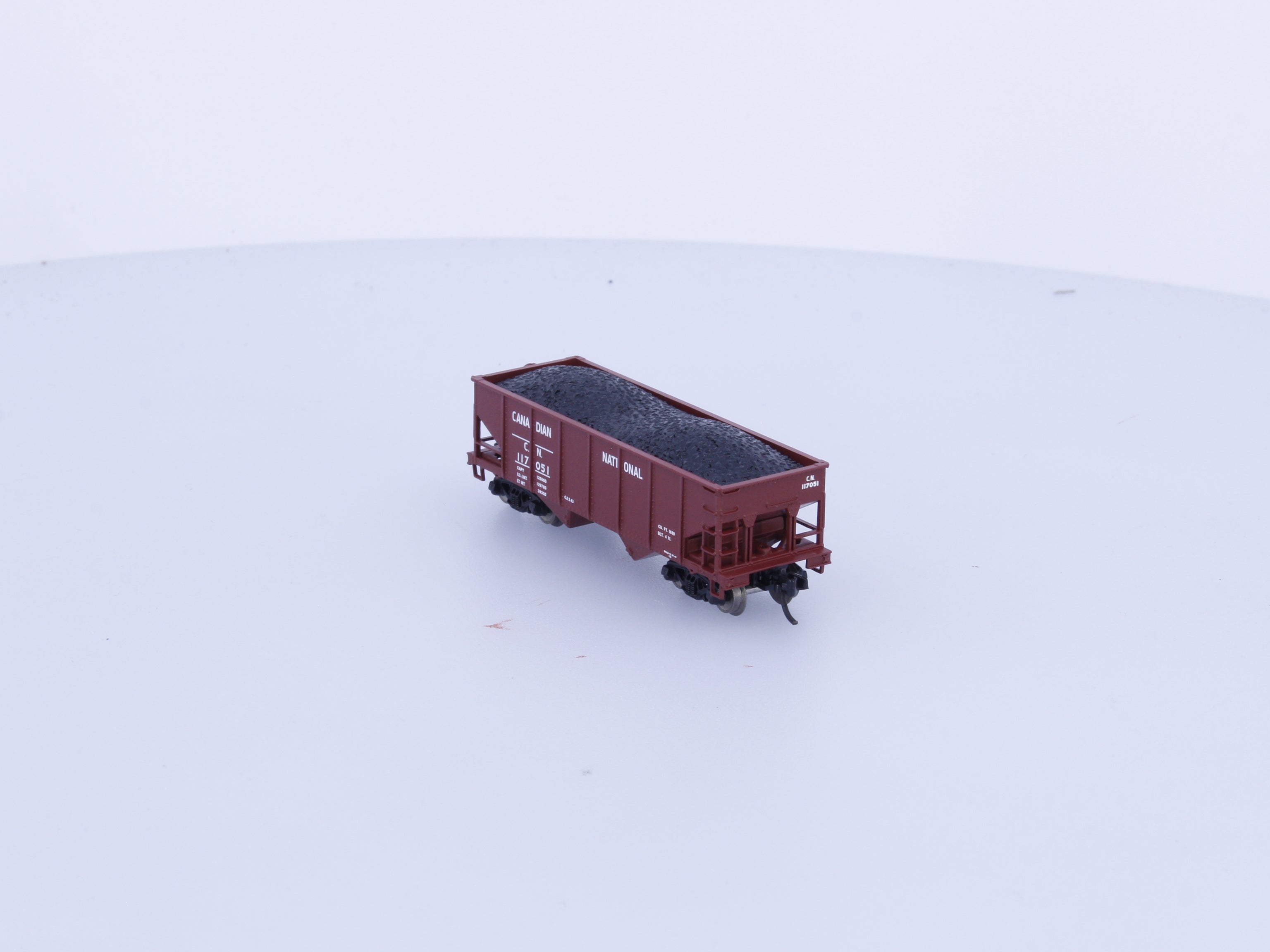 Bowser 38198 N GLa 2 Bay Hopper Canadian National (CN) 117051