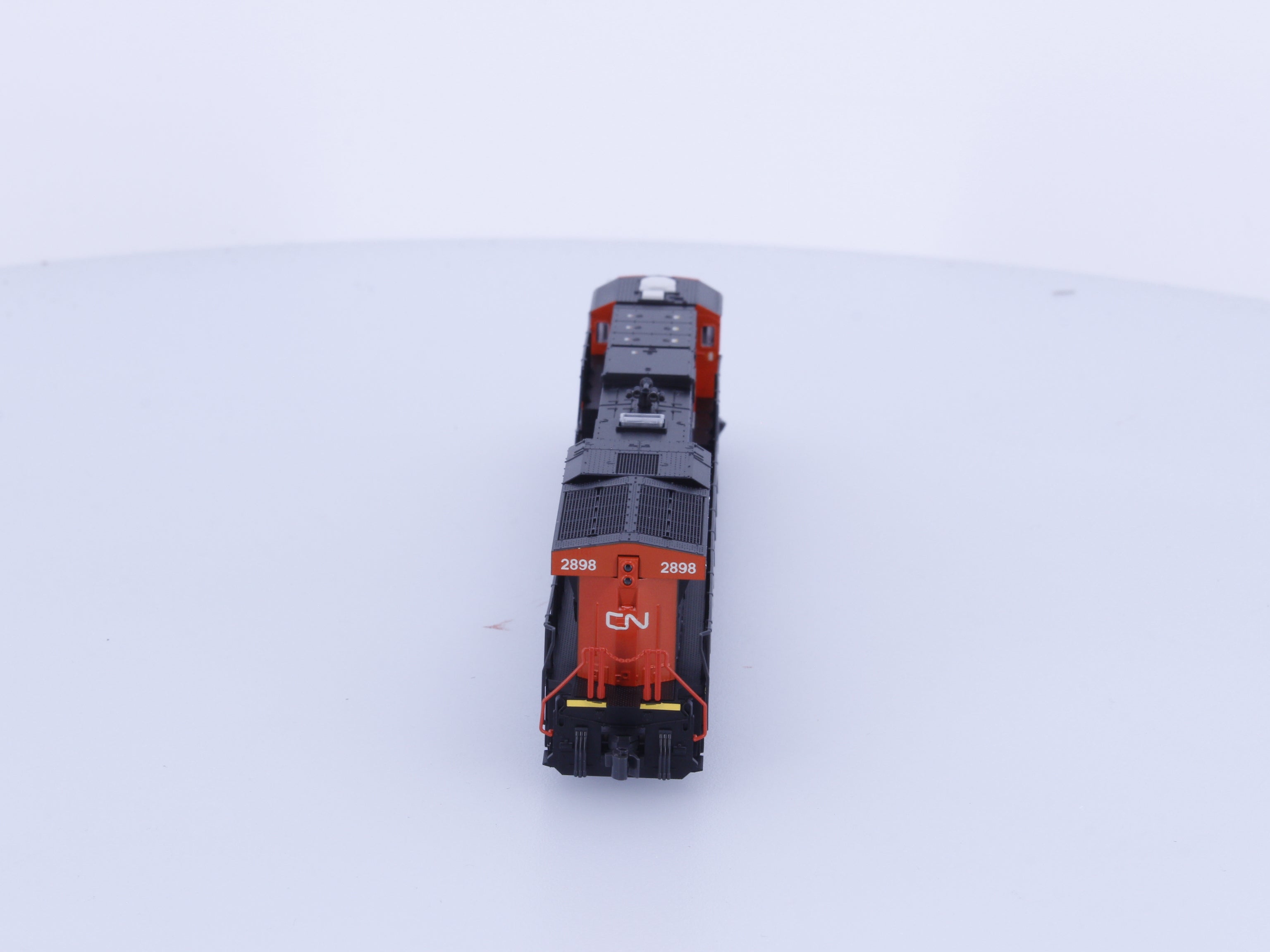 Kato 176-8938-LS N ES44AC Diesel Locomotive ESU Sound Canadian National (CN) 2898 DCC & Sound