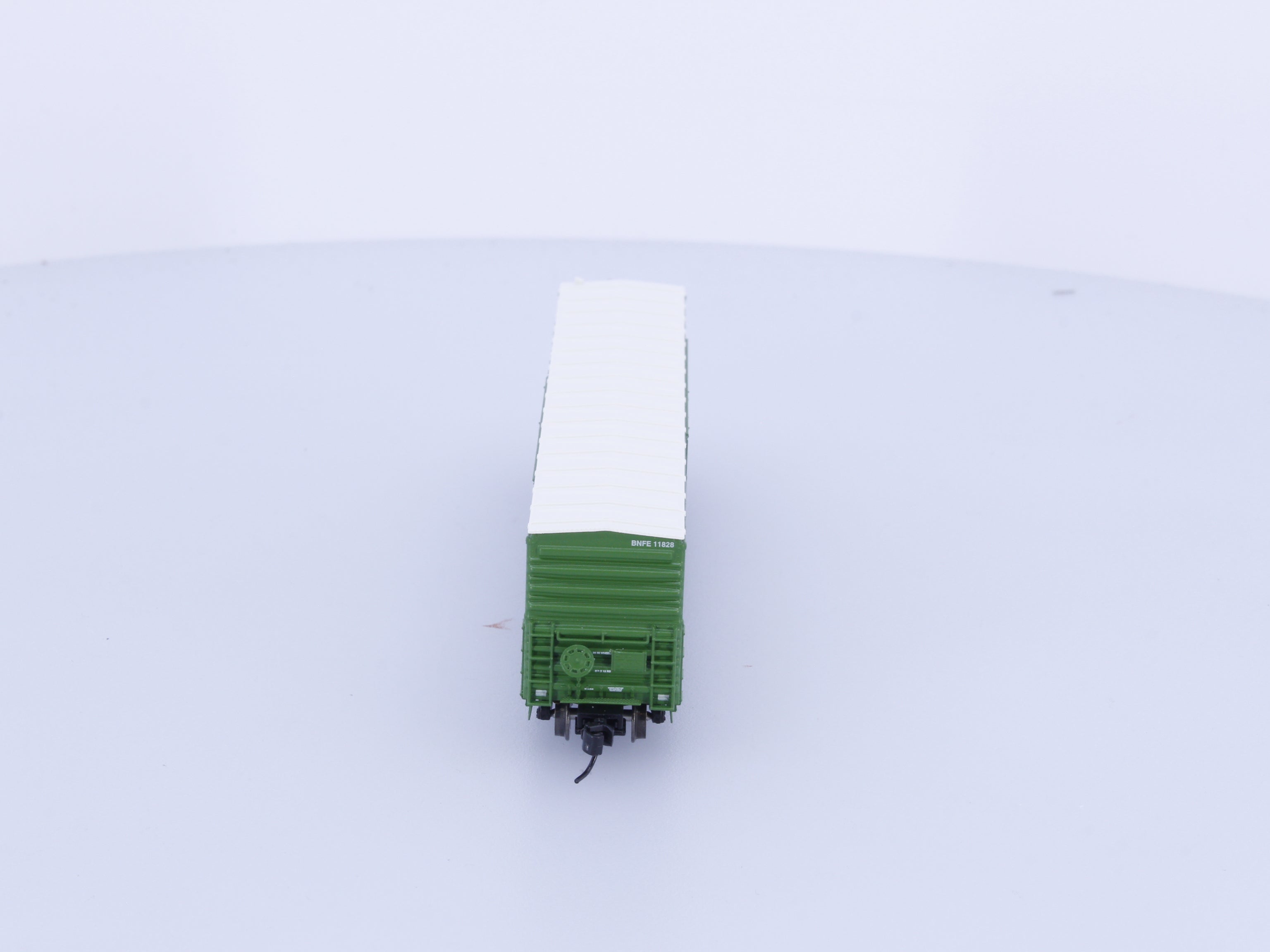 Athearn 24707 N 57' Mechanical Reefer with Sound Burlington Northern Fruit Express (BNFE) 11828