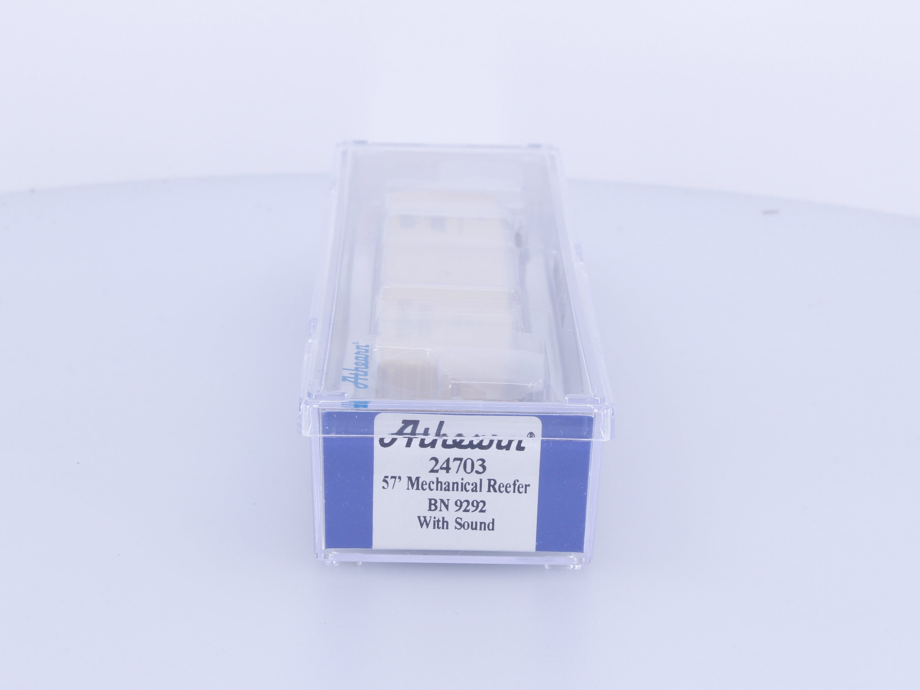 Athearn 24703 N 57' Mechanical Reefer with Sound Burlington Northern (BN) 9292