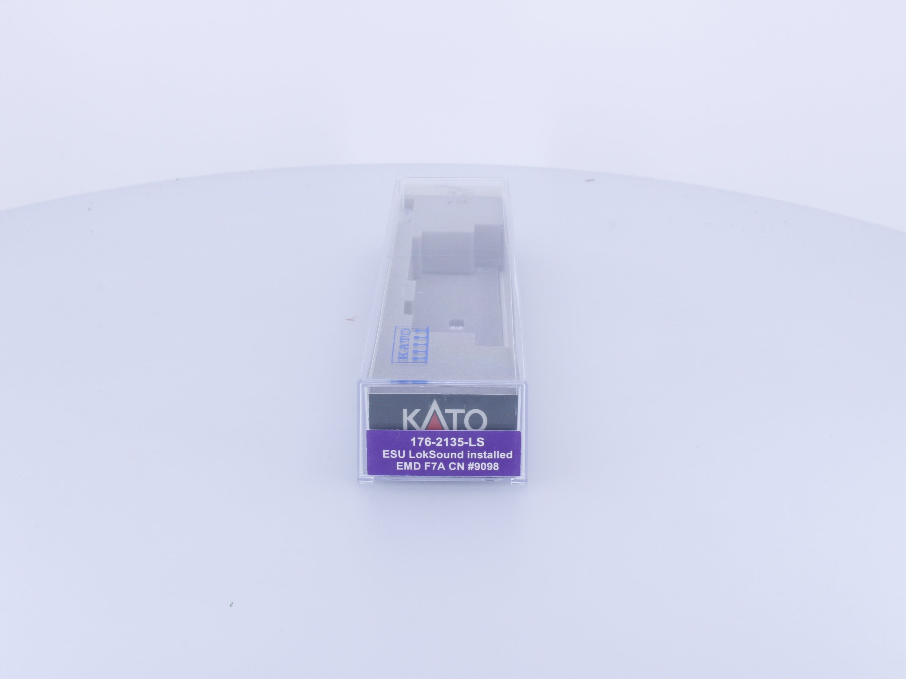 Kato 176-2135-LS N EMD F7A Diesel Locomotive Canadian National (CN) 9098 DCC & Sound (#1)