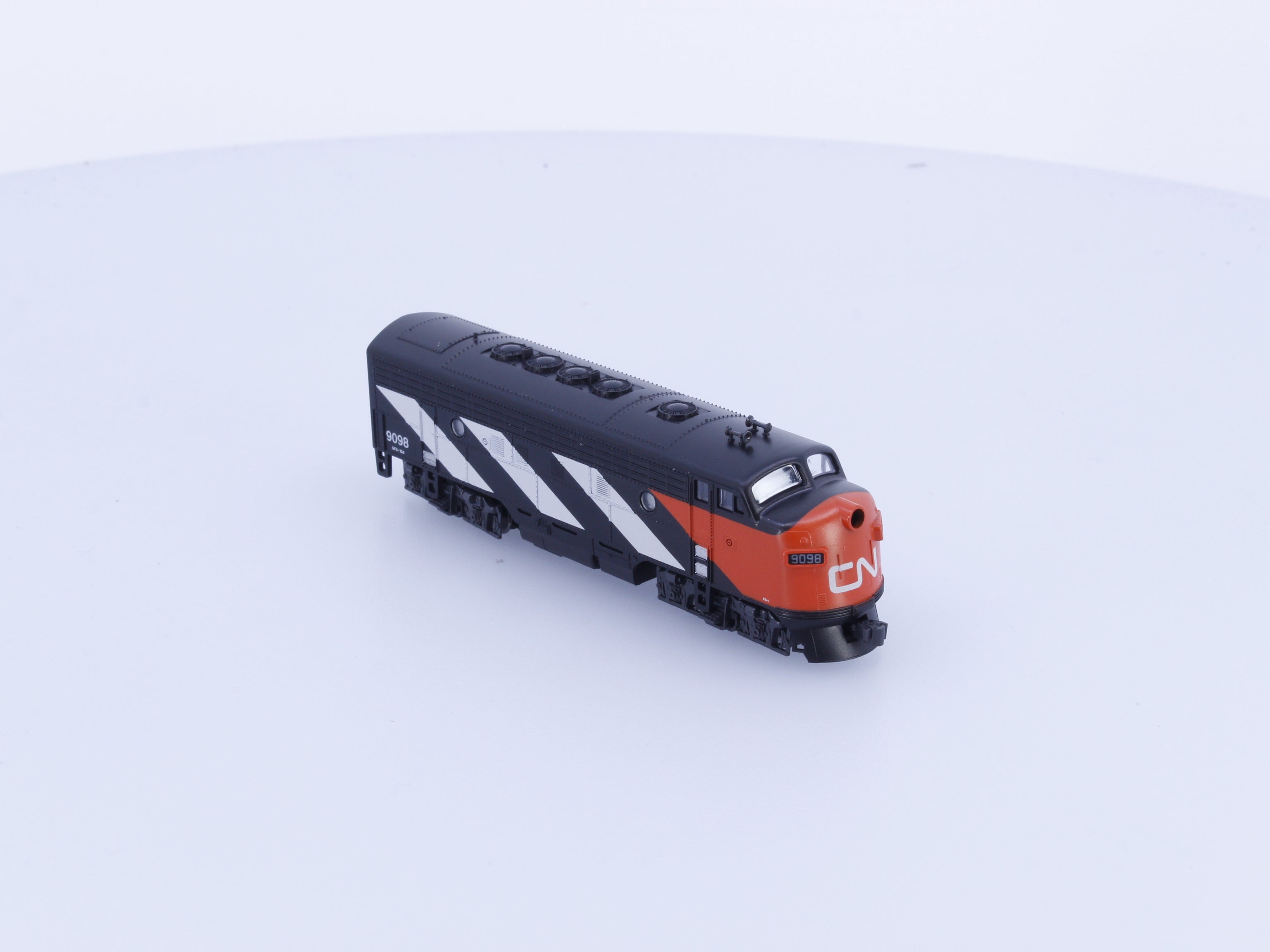 Kato 176-2135-LS N EMD F7A Diesel Locomotive Canadian National (CN) 9098 DCC & Sound (#1)