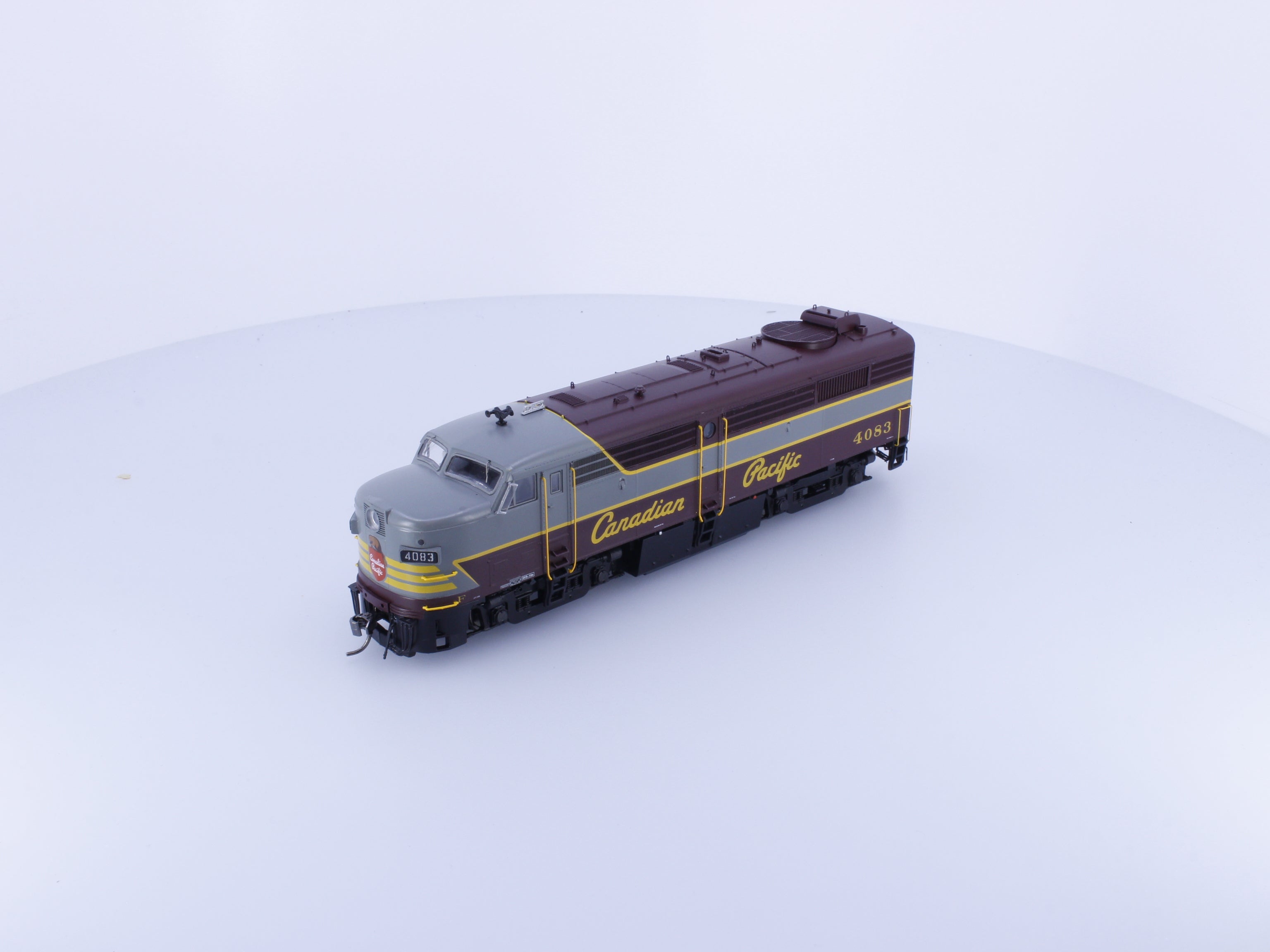 Rapido 21525 HO MLW FPA-2 Diesel Locomotive Script Scheme Canadian Pacific (CP) 4083 DCC & Sound