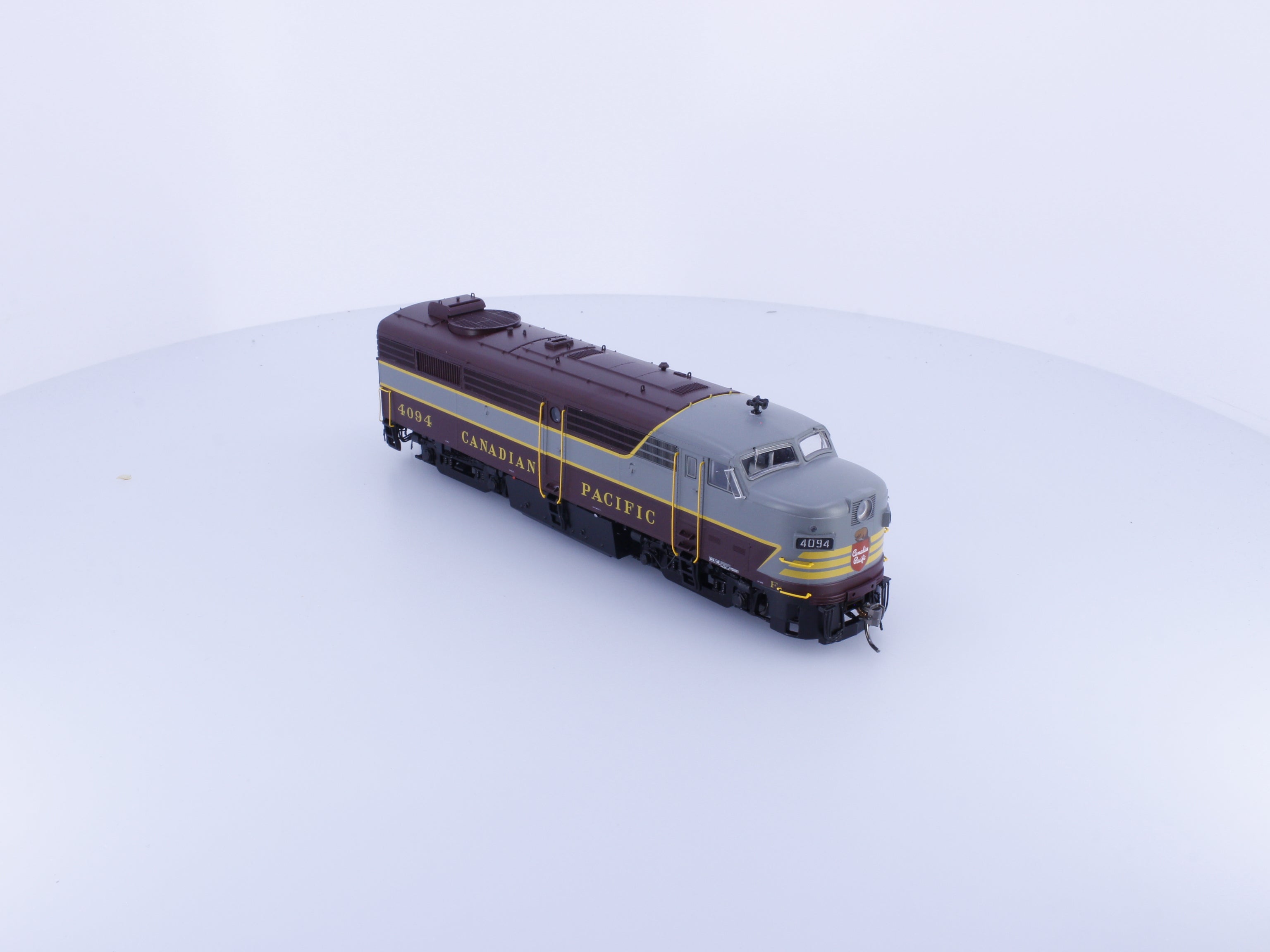 Rapido 21519 HO MLW FPA-2 Diesel Locomotive Block Scheme Canadian Pacific (CP) 4094 DCC & Sound