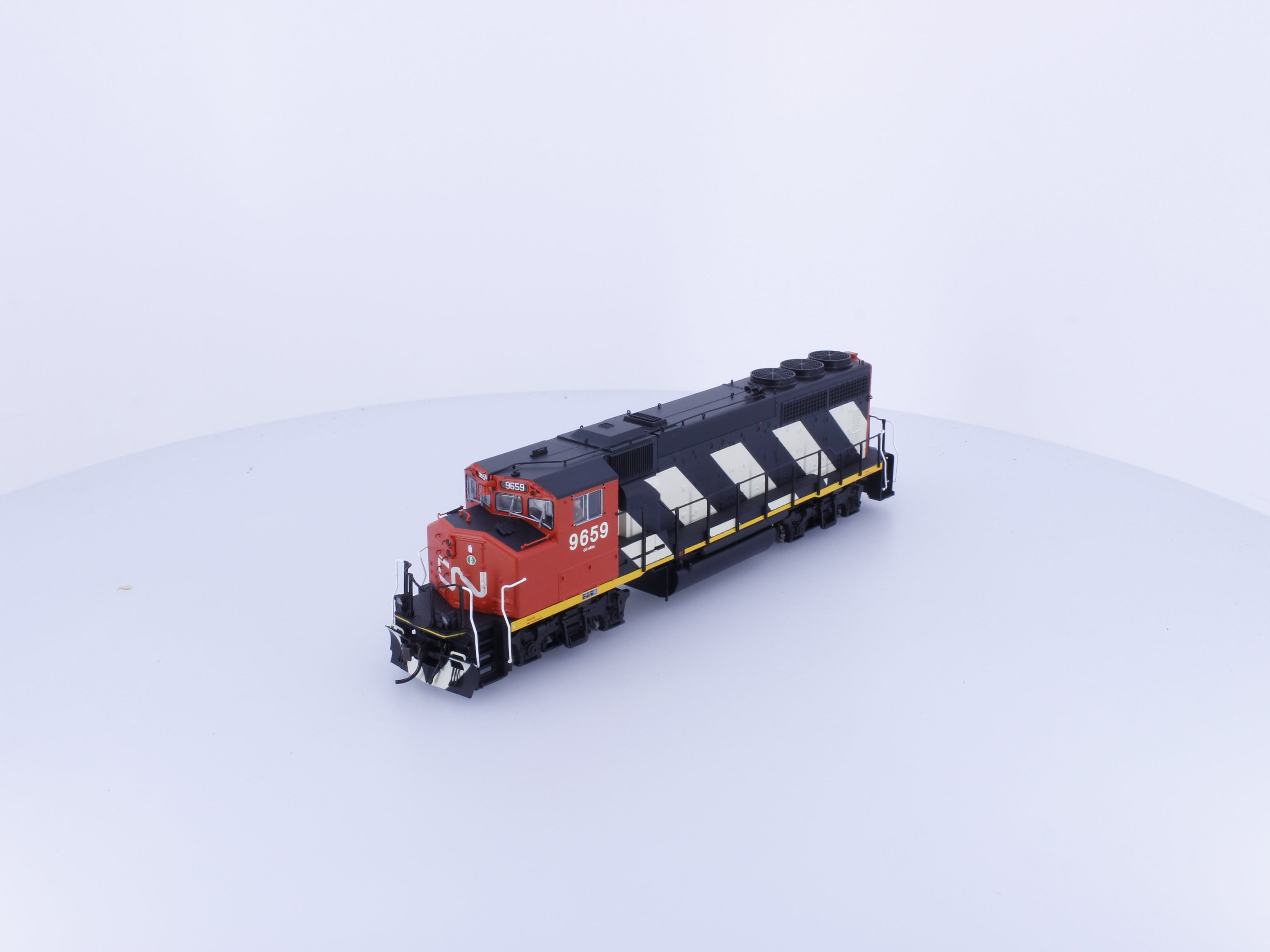 Atlas 10000731 HO GP40-2(W) Diesel Locomotive Canadian National (CN) 9659 DCC & Sound