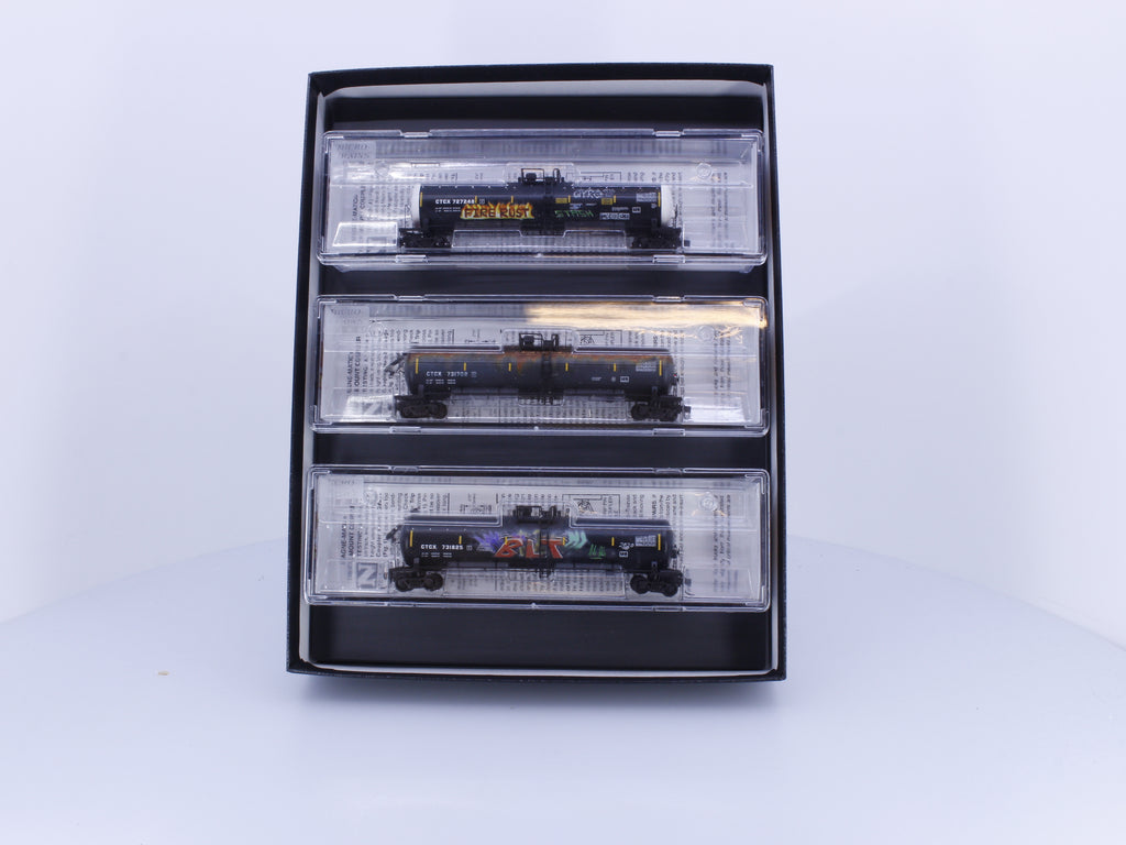 Micro Trains 99305770 N 3 Pack of CTCX Graffiti Tank Cars 727248-731825