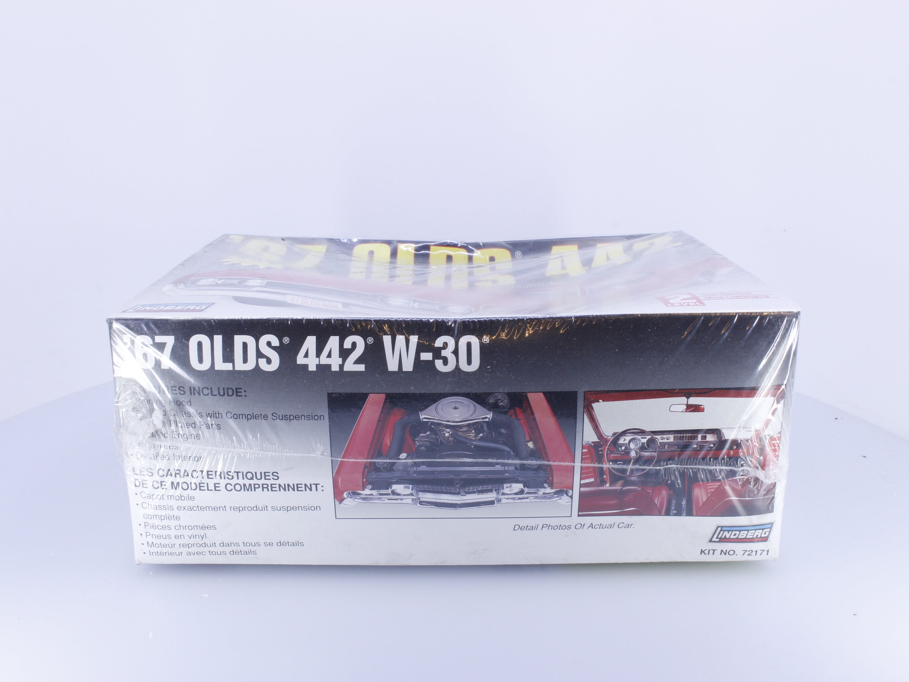 Lindberg 72171 G 1967 Oldsmobile 442 W-30 Plastic Model Kit 1/25
