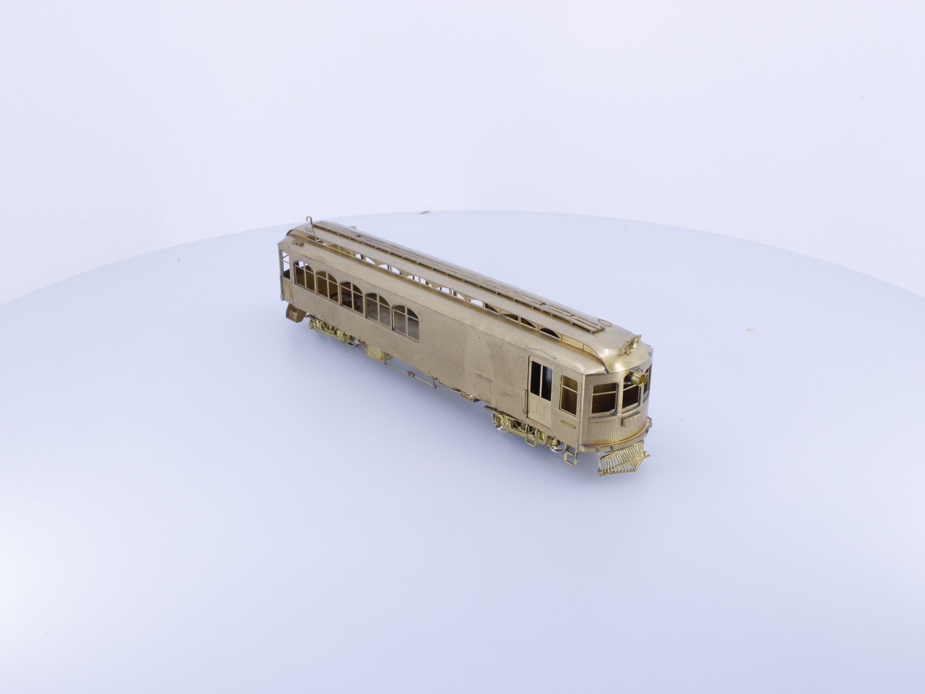 Oriental Limited 82-84 HO Brass Inland Empire Combine (Powered) 82-84 Great Northern (GN) Analog DC