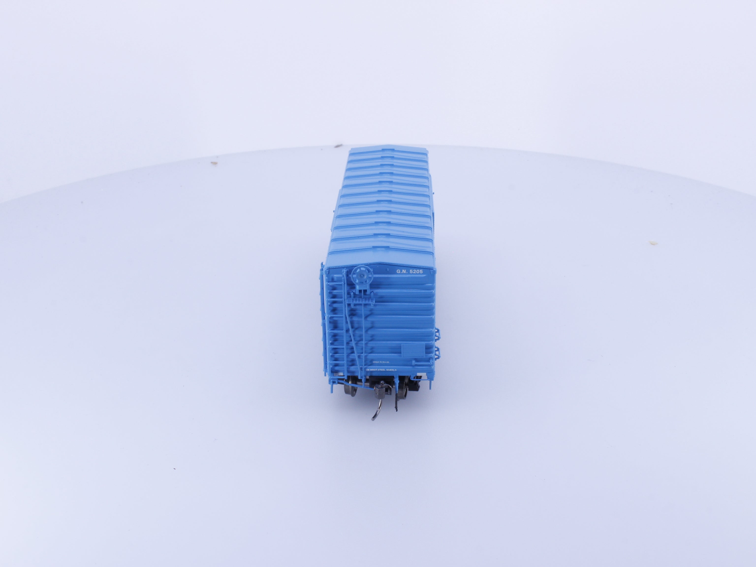 Rapido 155007A HO 40' Box Car With Late IDNE Big Sky Blue Great Northern (GN) 5205
