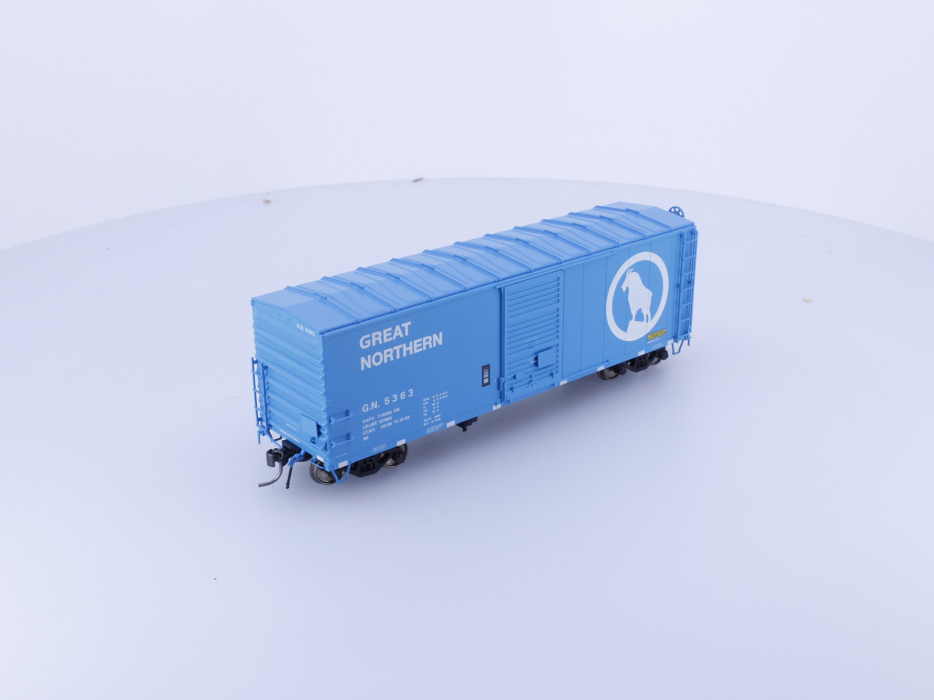 Rapido 155007A HO 40' Box Car With Late IDNE Big Sky Blue Great Northern (GN) 5363