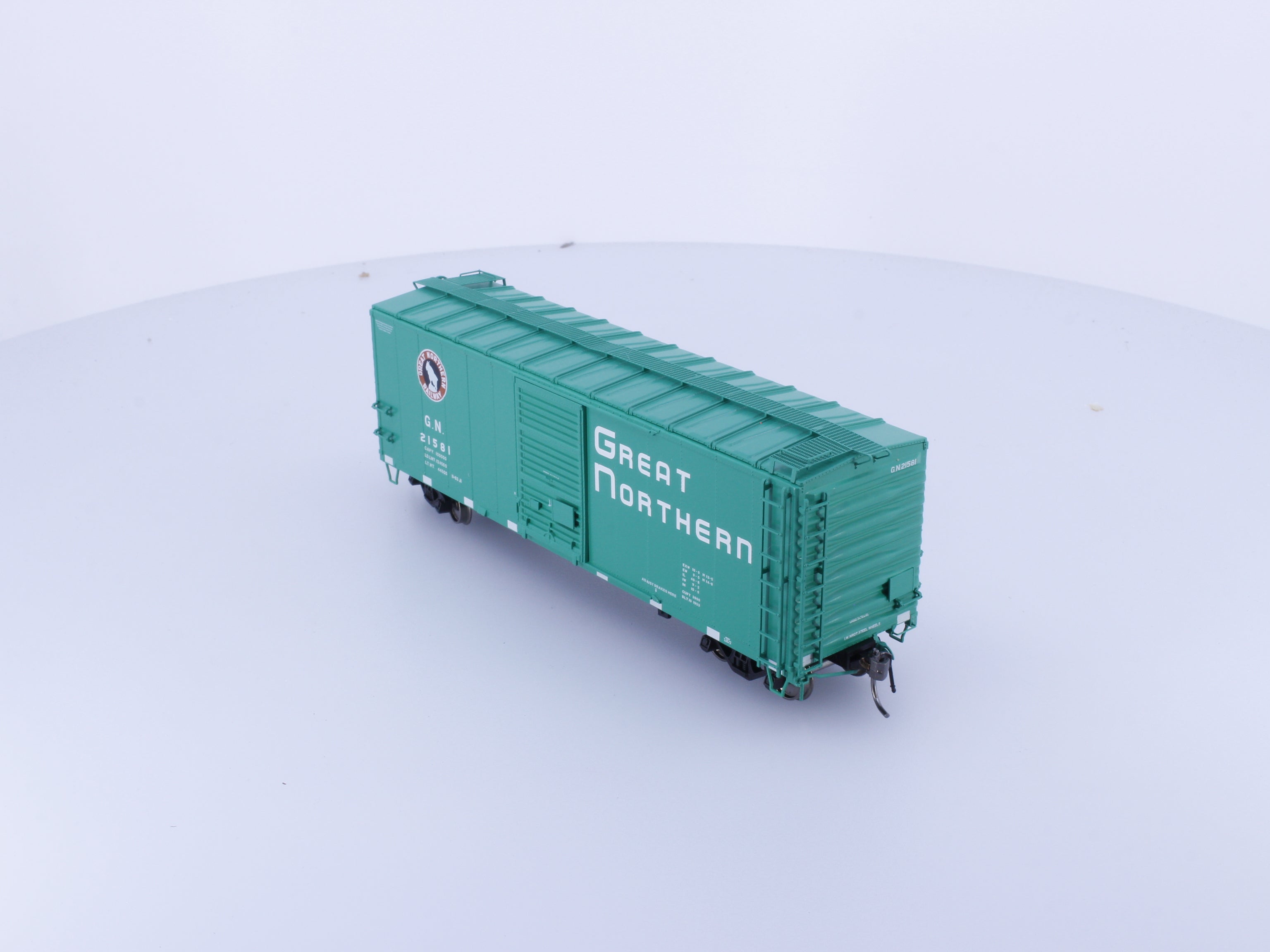 Rapido 155003A HO 40' Box Car With Early IDNE Glacier Green Great Northern (GN) 21581