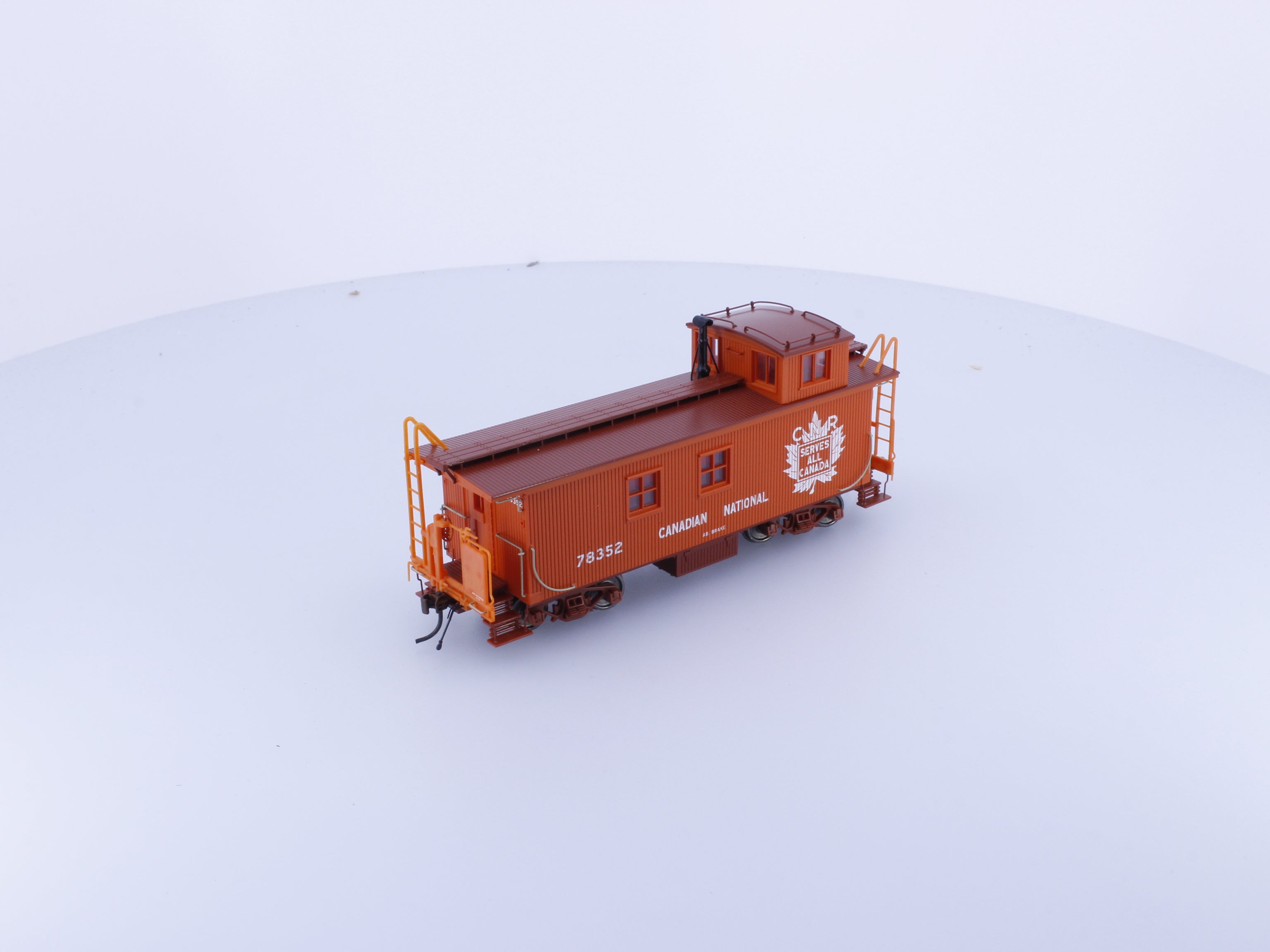 Trueline Trains 301013 HO Gold Line Caboose Canadian National (CN) 78352