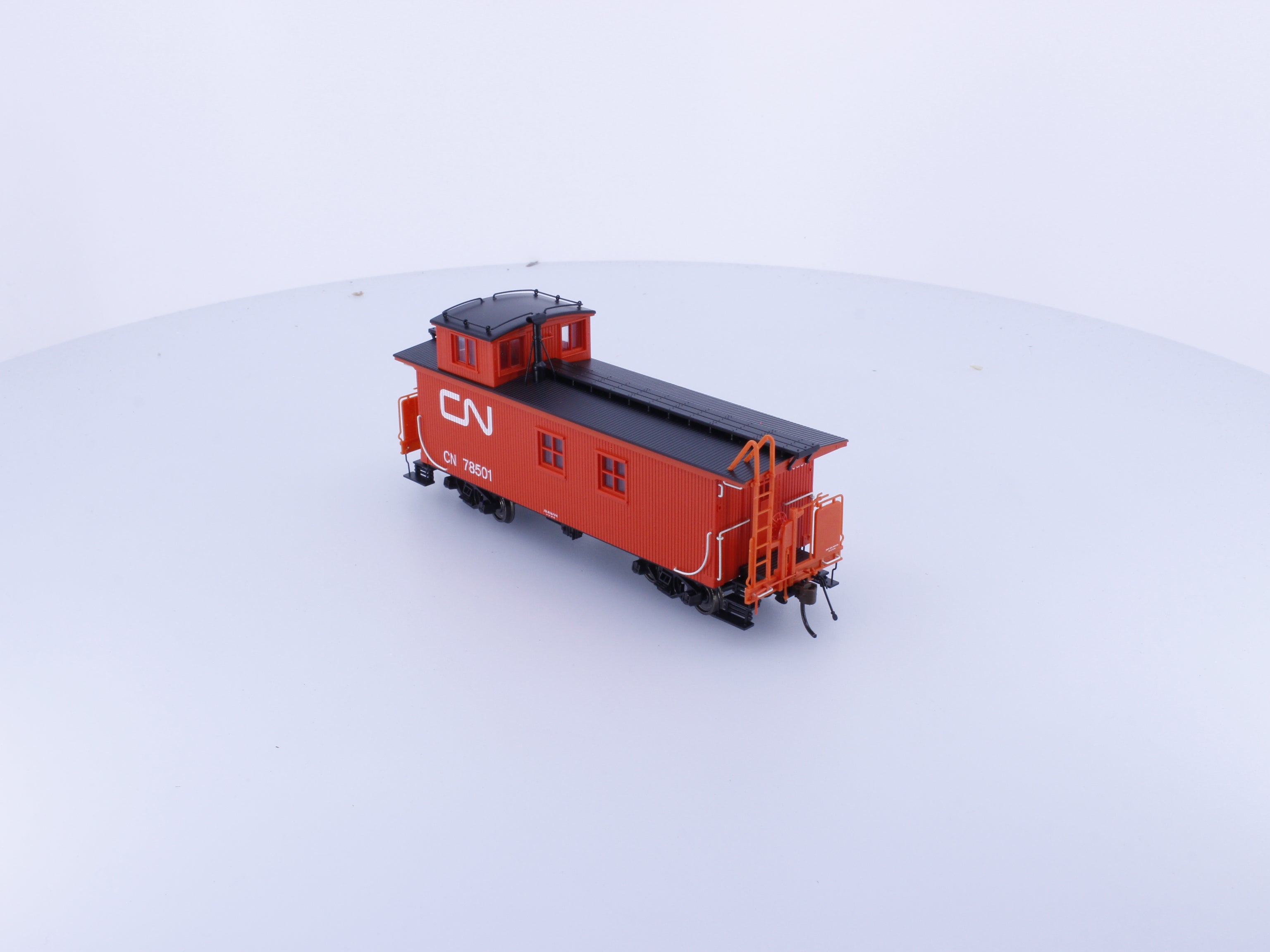 Trueline Trains 301024 HO Gold Line Caboose Canadian National (CN) 78501