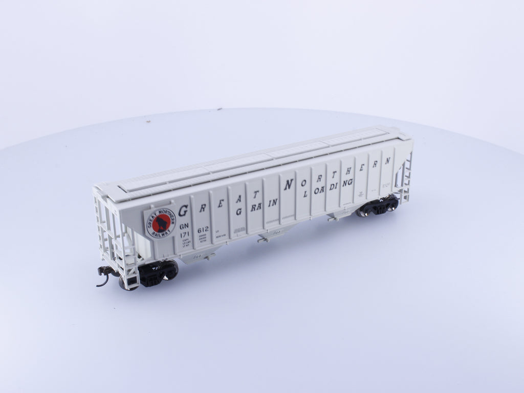 Athearn ATH18782 HO PS 4740 3 Bay Covered Hopper Great Northern (GN) 171612