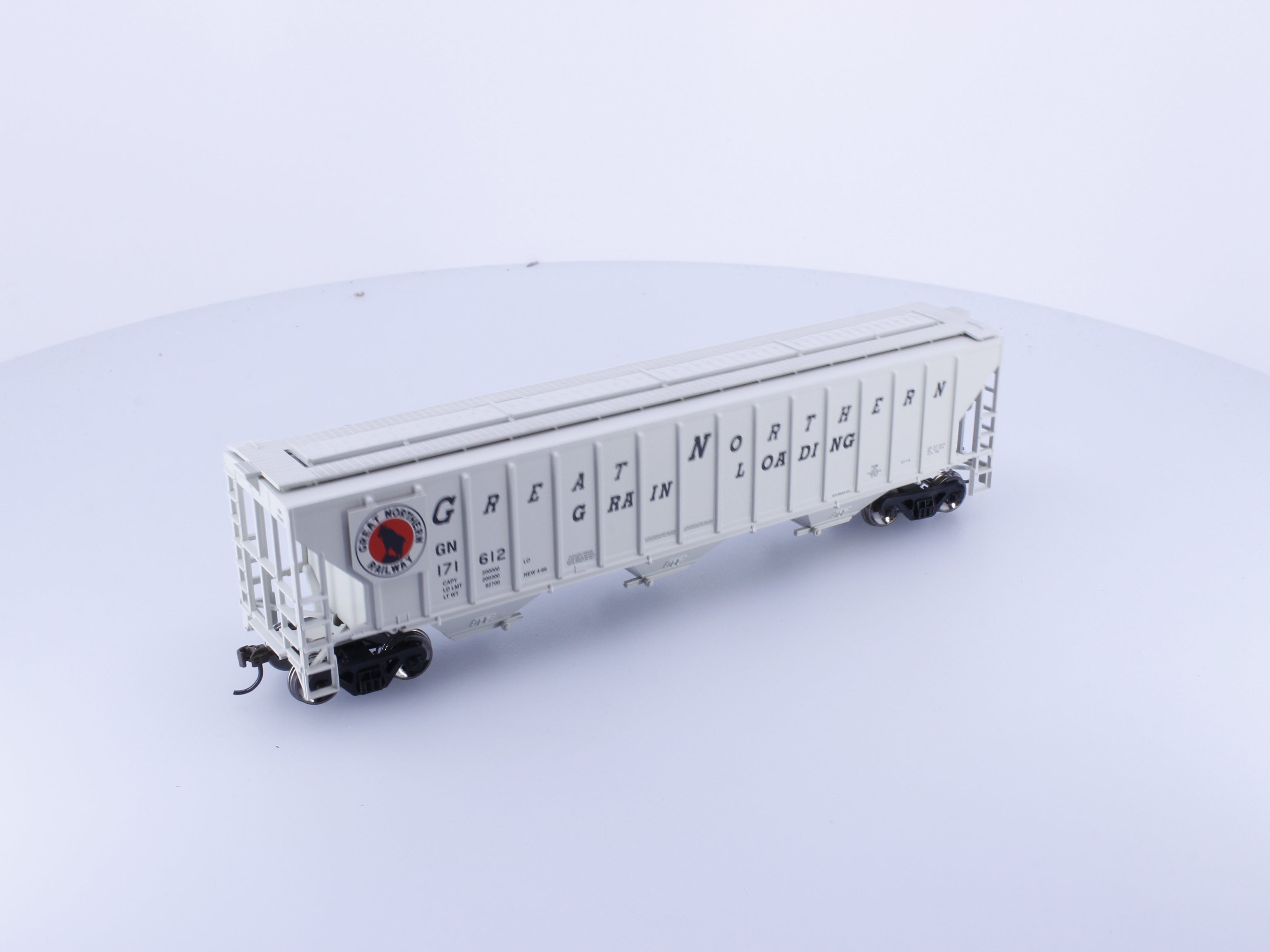 Athearn ATH18782 HO PS 4740 3 Bay Covered Hopper Great Northern (GN) 171612