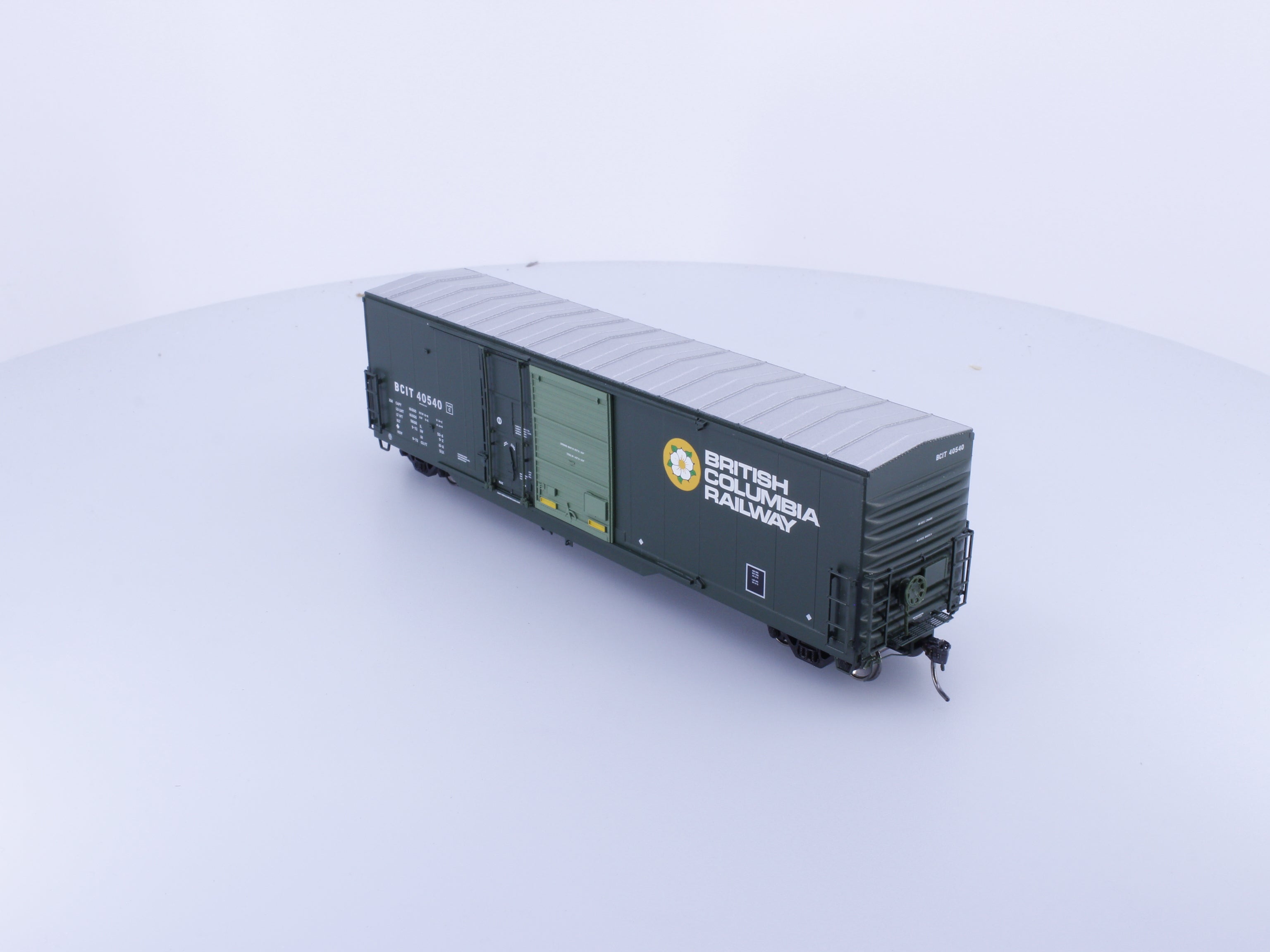 North American Railcar Corporation 11-34001004-04 HO NSC 5092 cf Combo Door Boxcar BC Rail (BCOL) 40540