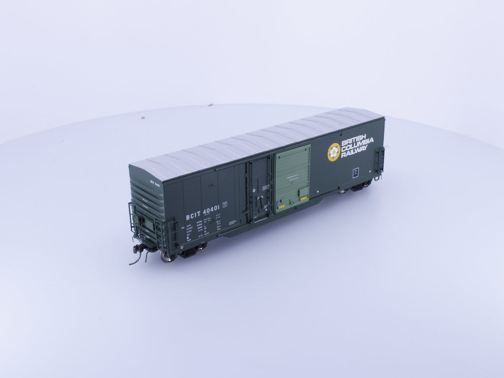 North American Railcar Corporation 11-34001004-01 HO NSC 5092 cf Combo Door Boxcar BC Rail (BCOL) 40401