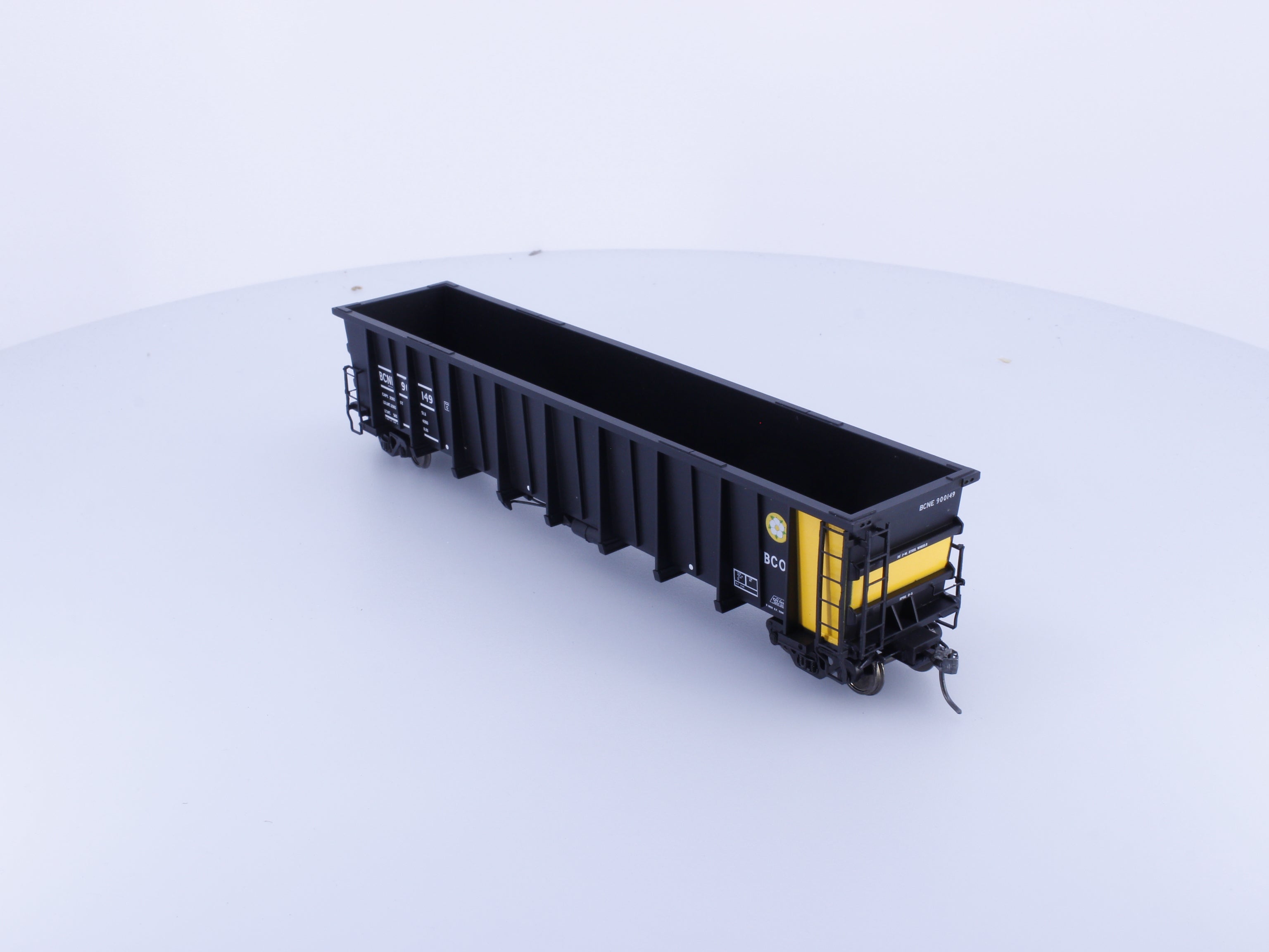 North American Railcar Corporation 11-31003001-02 HO 4000 cu.ft Coal/Sulphur Gondola BCNE BC Rail (BCOL) 900149