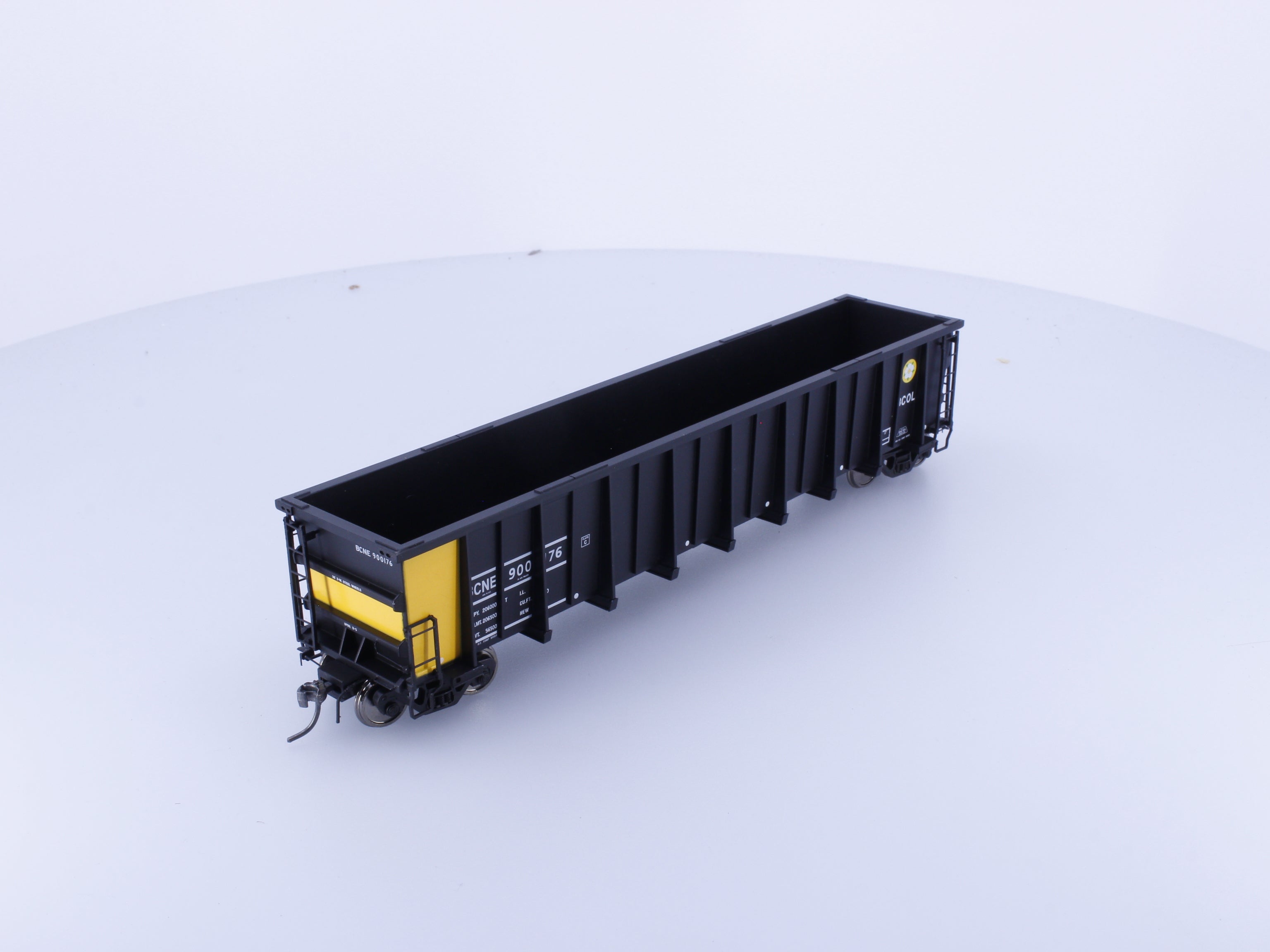 North American Railcar Corporation 11-31003001-04 HO 4000 cu.ft Coal/Sulphur Gondola BCNE BC Rail (BCOL) 900176