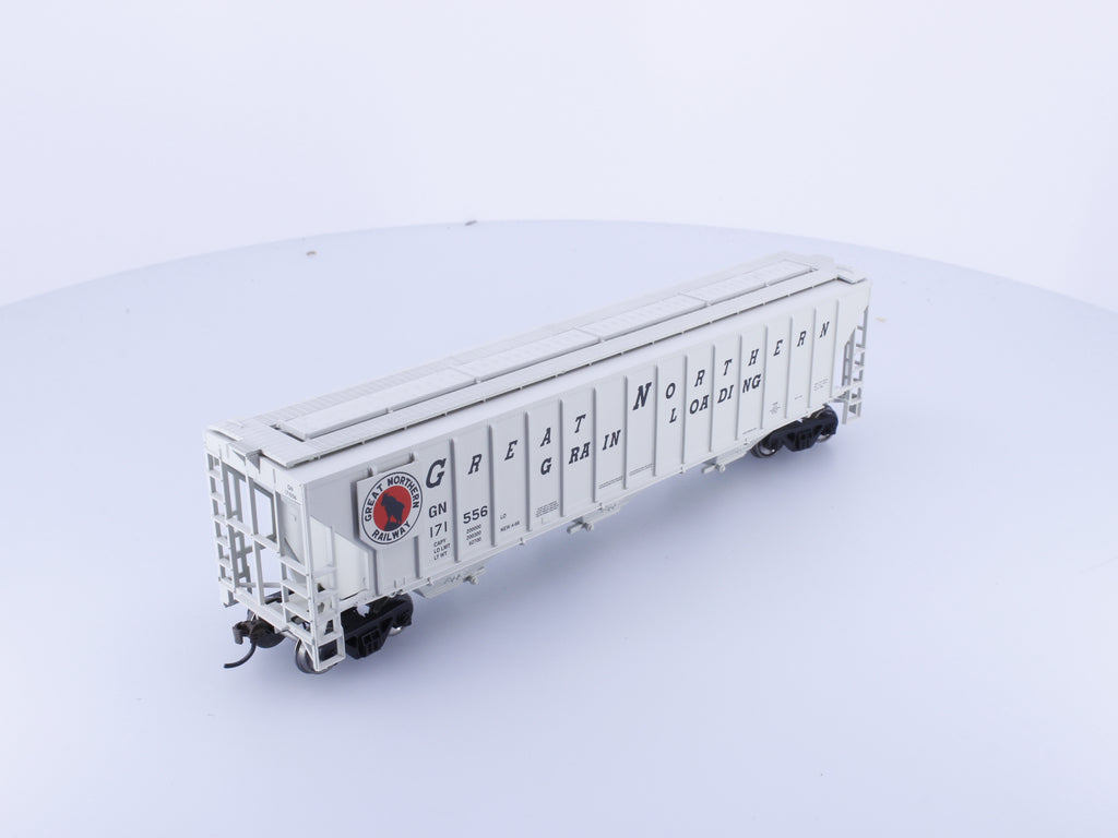 Athearn ATH18781 HO PS 4740 3 Bay Covered Hopper Great Northern (GN) 171556