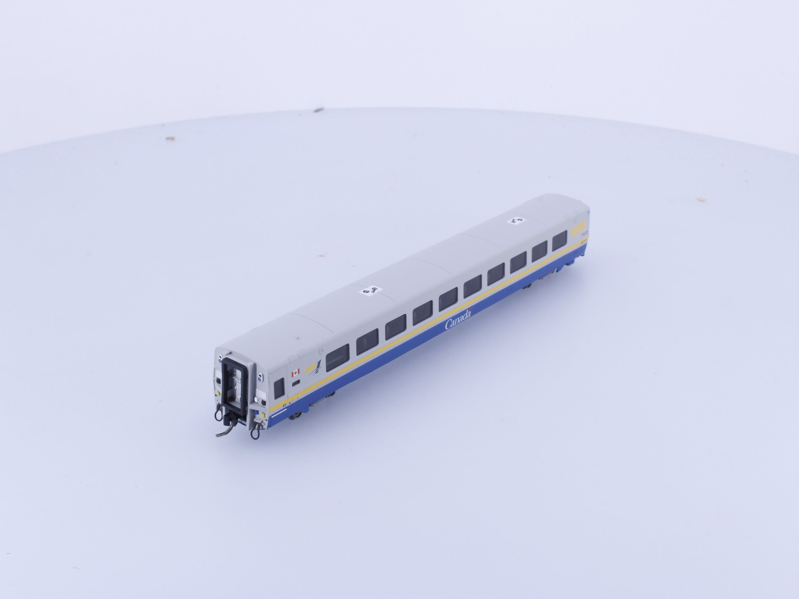 Rapido 508004 N LRC Club Car Canada Scheme Via Rail (VIA)