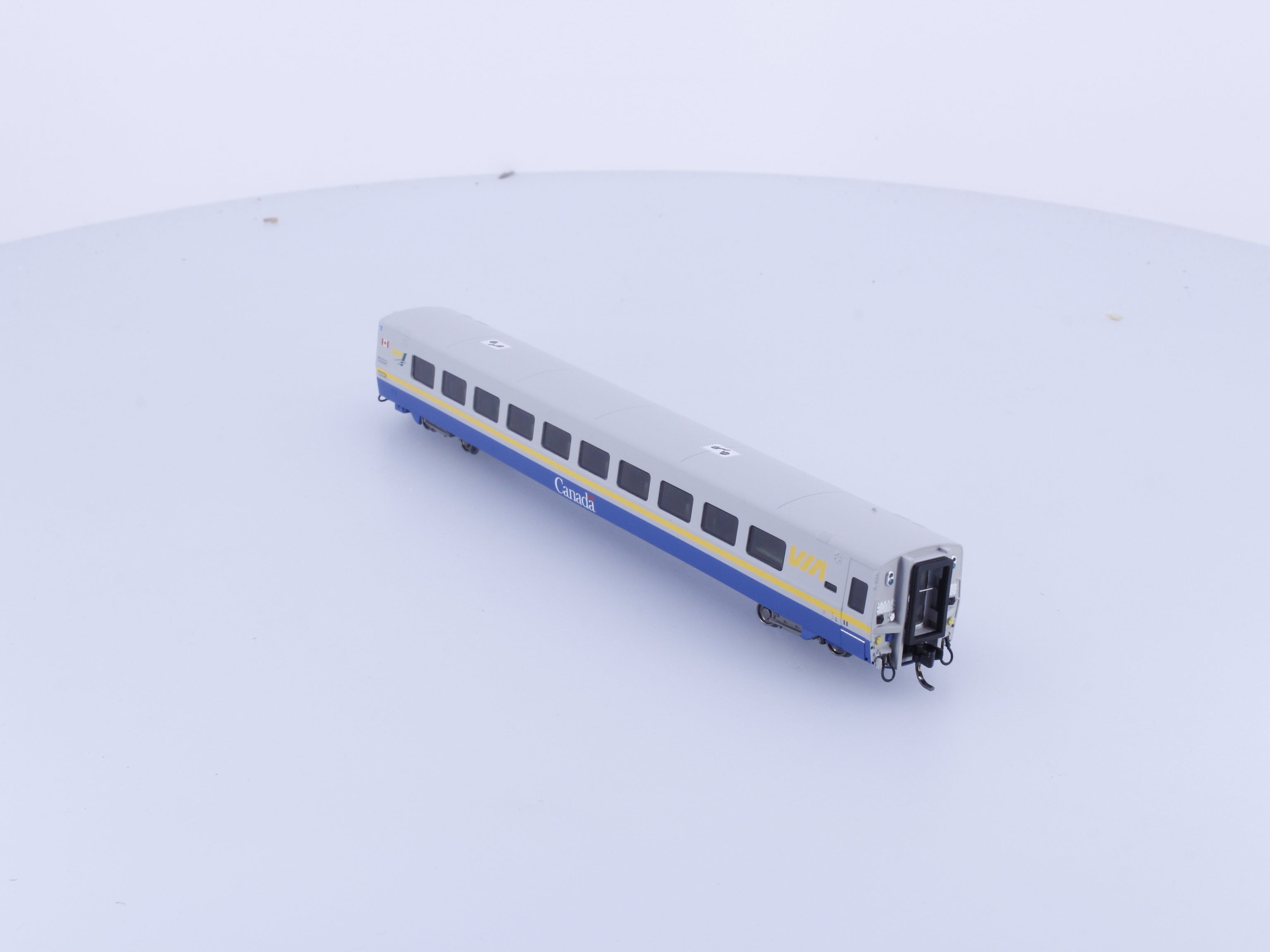 Rapido 508004 N LRC Club Car Canada Scheme Via Rail (VIA)