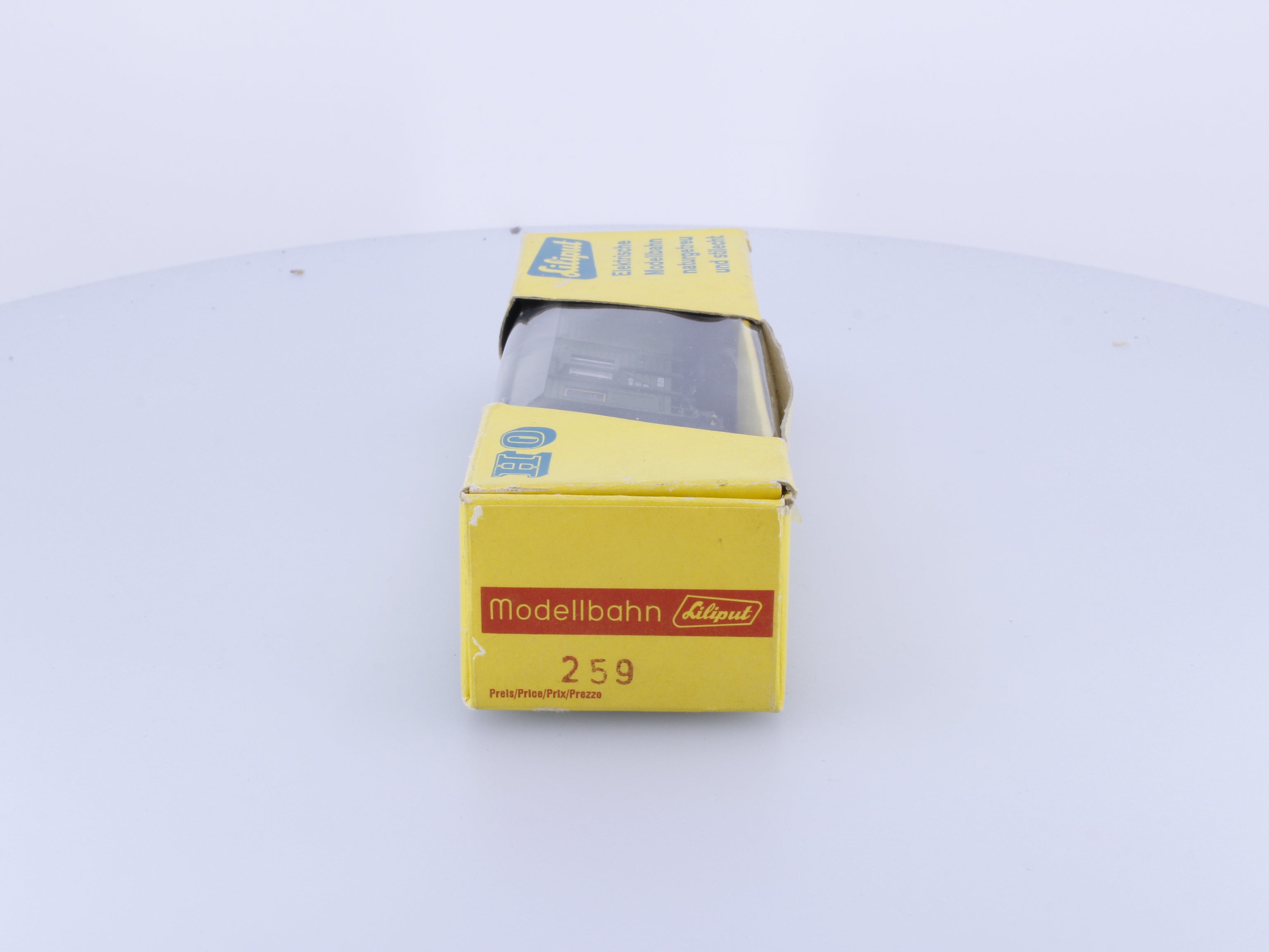 Liliput 259 HO OBB Baggage Car Guterwagen 65305