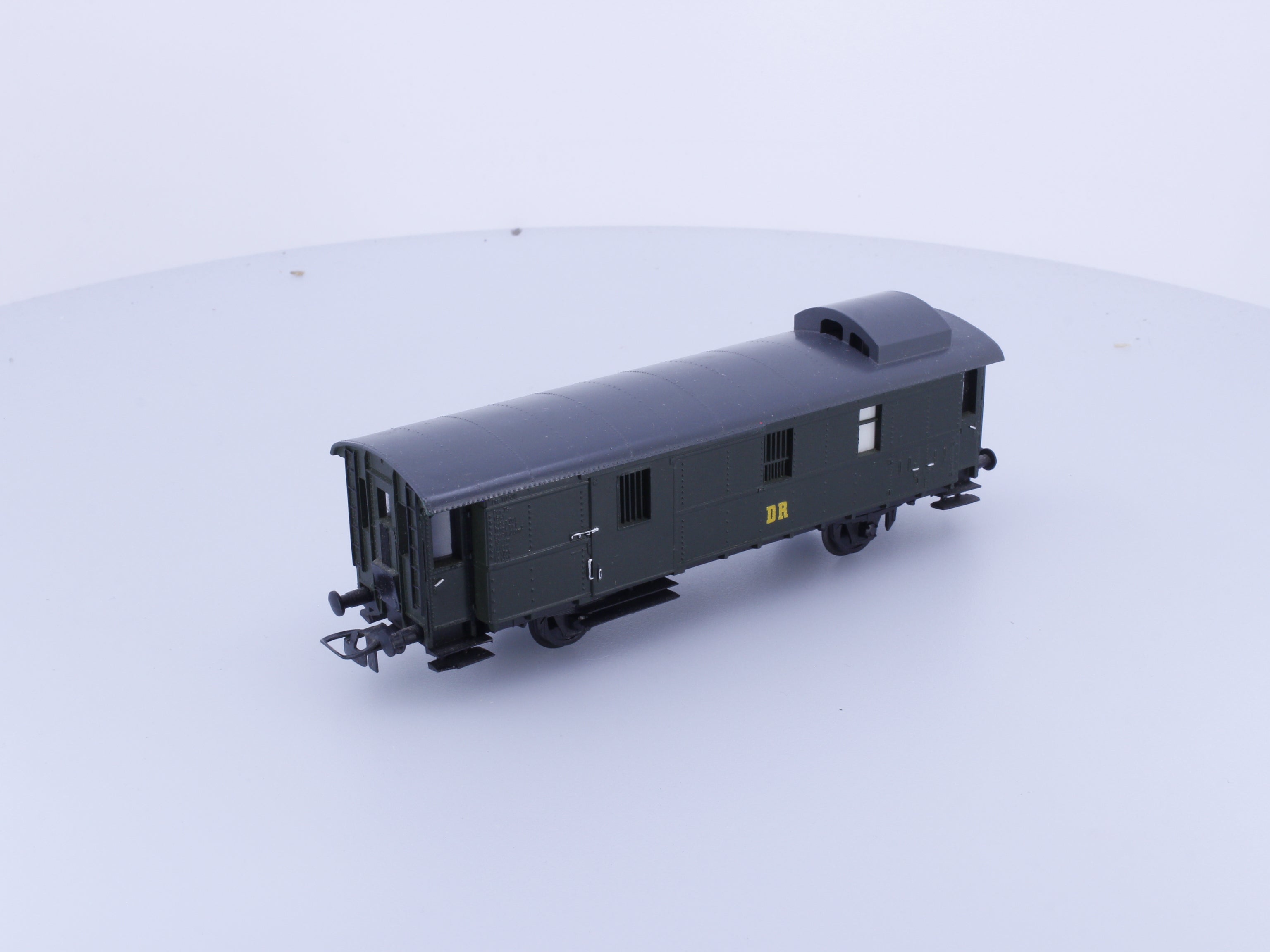 1 Stuck 108-820 HO DR Baggage Car Gepackwagen