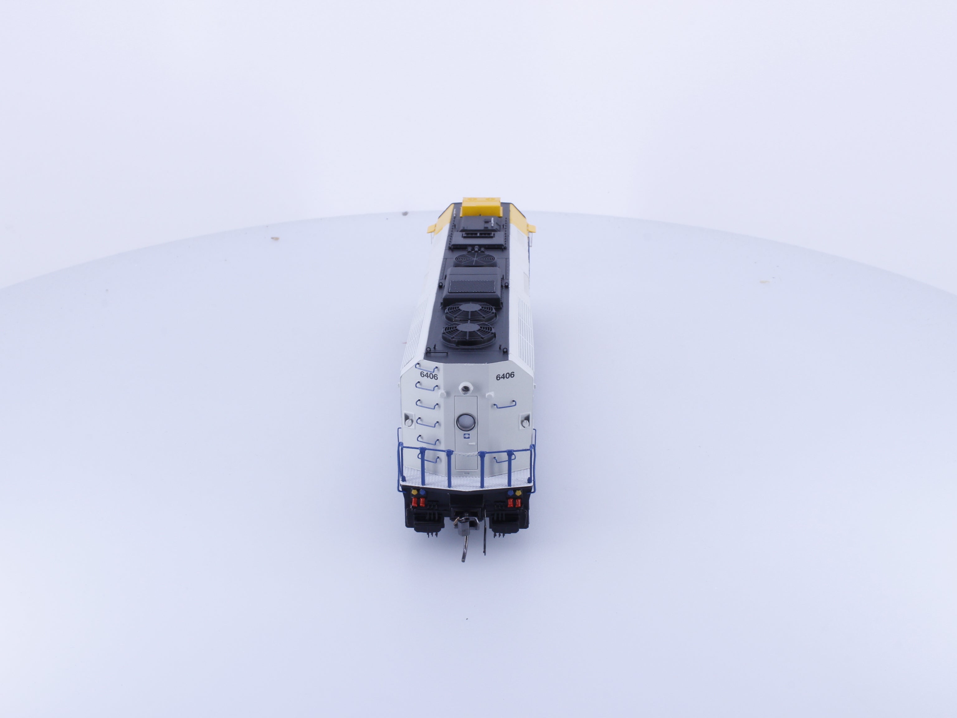 Rapido 80513 HO F40PH-2D Diesel Locomotive Canada Scheme Via Rail (VIA) 6406 DCC & Sound