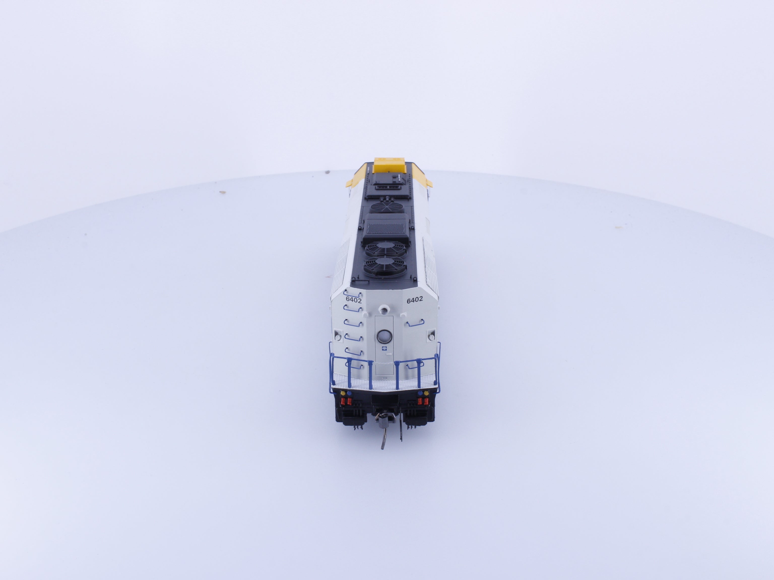 Rapido 80512 HO F40PH-2D Diesel Locomotive Canada Scheme Via Rail (VIA) 6402 DCC & Sound