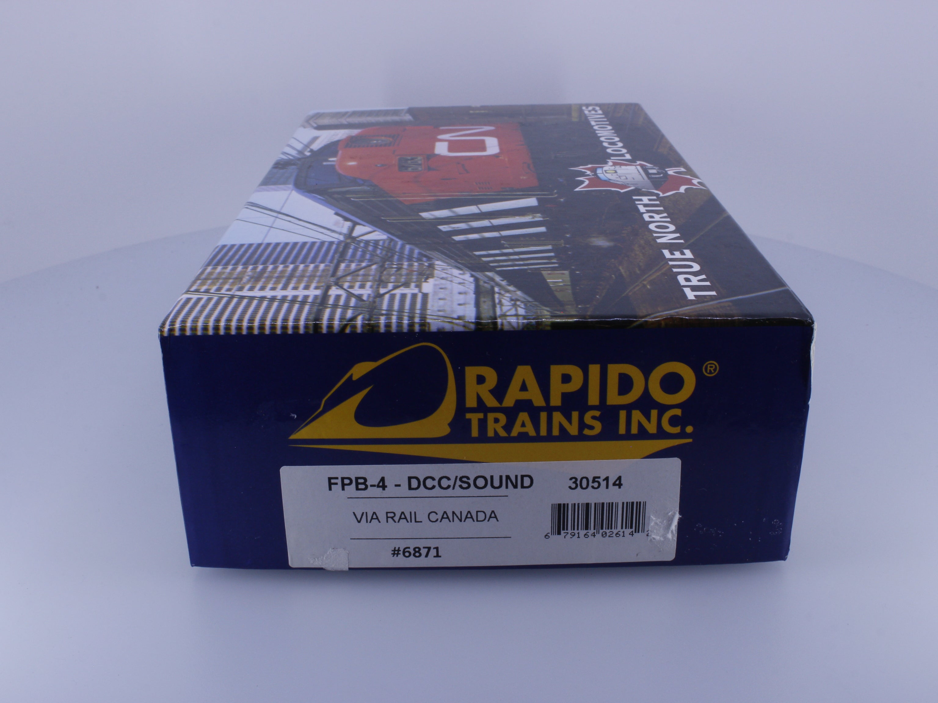 Rapido 30514 HO FPB-4 Diesel B Unit #2 Via Rail (VIA) 6871 DCC & Sound