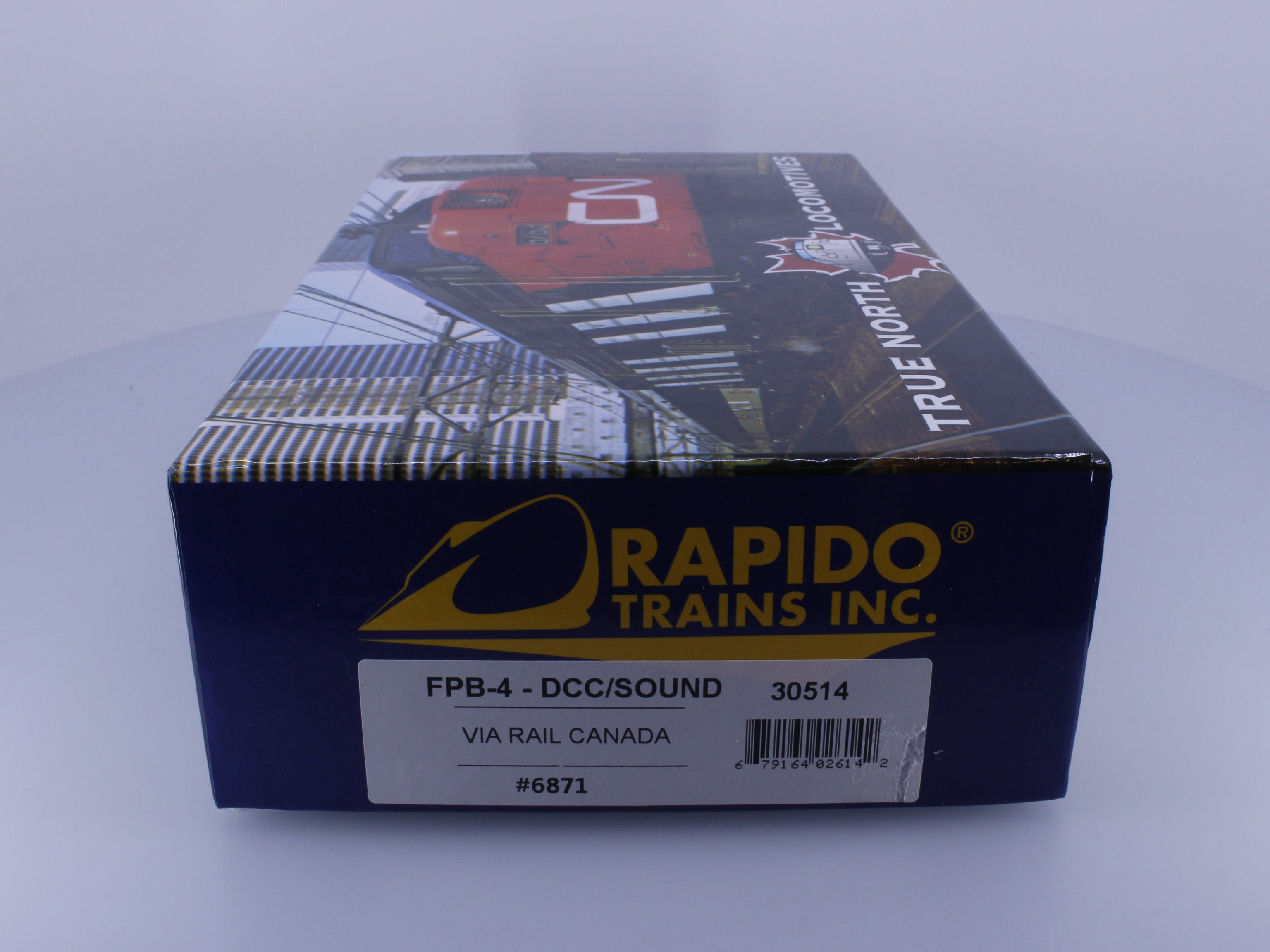 Rapido 30514 HO FPB-4 Diesel B Unit #4 Via Rail (VIA) 6871 DCC & Sound