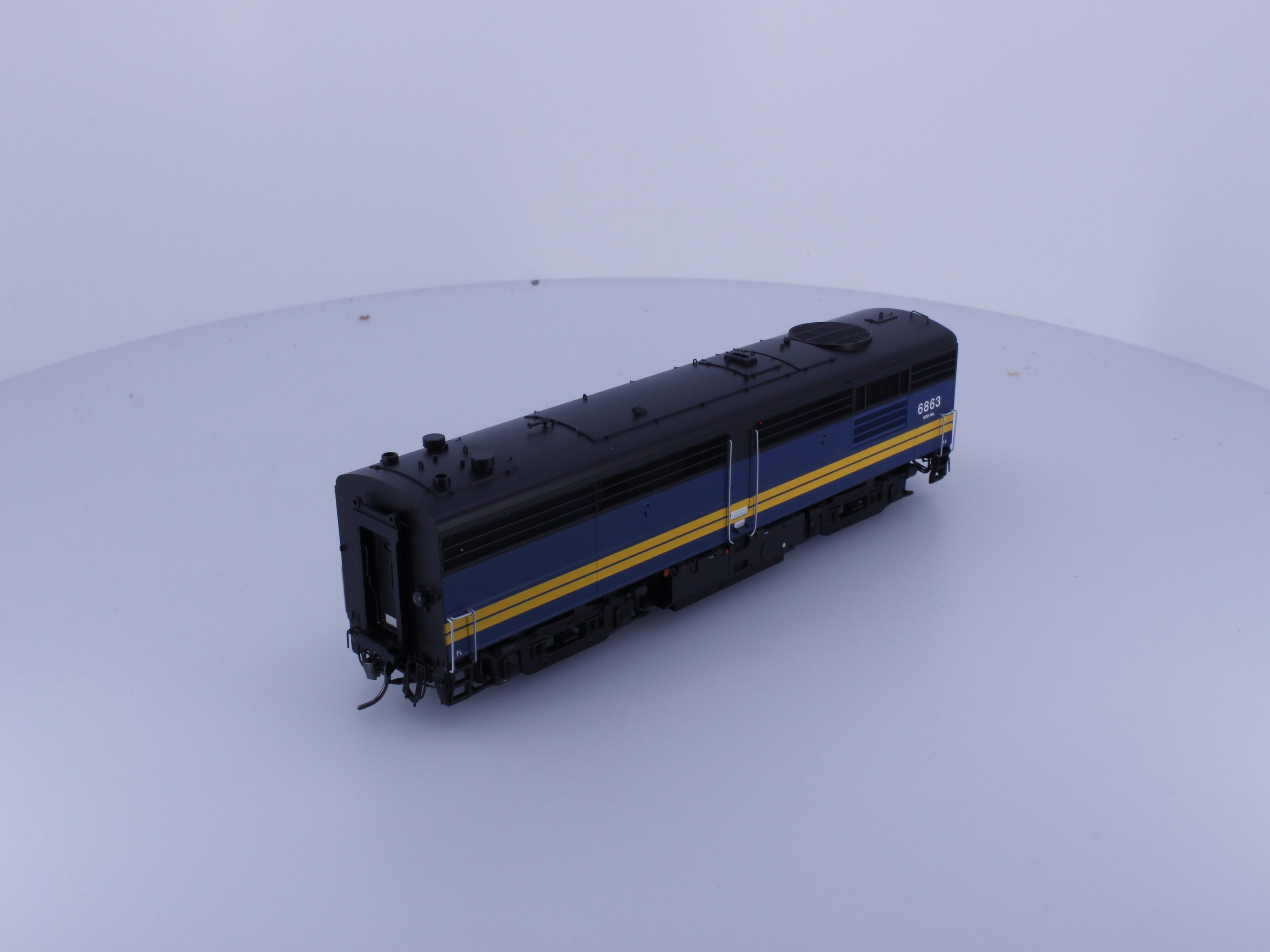 Rapido 30512 HO FPB-4 Diesel B Unit #2 Via Rail (VIA) 6863 DCC & Sound