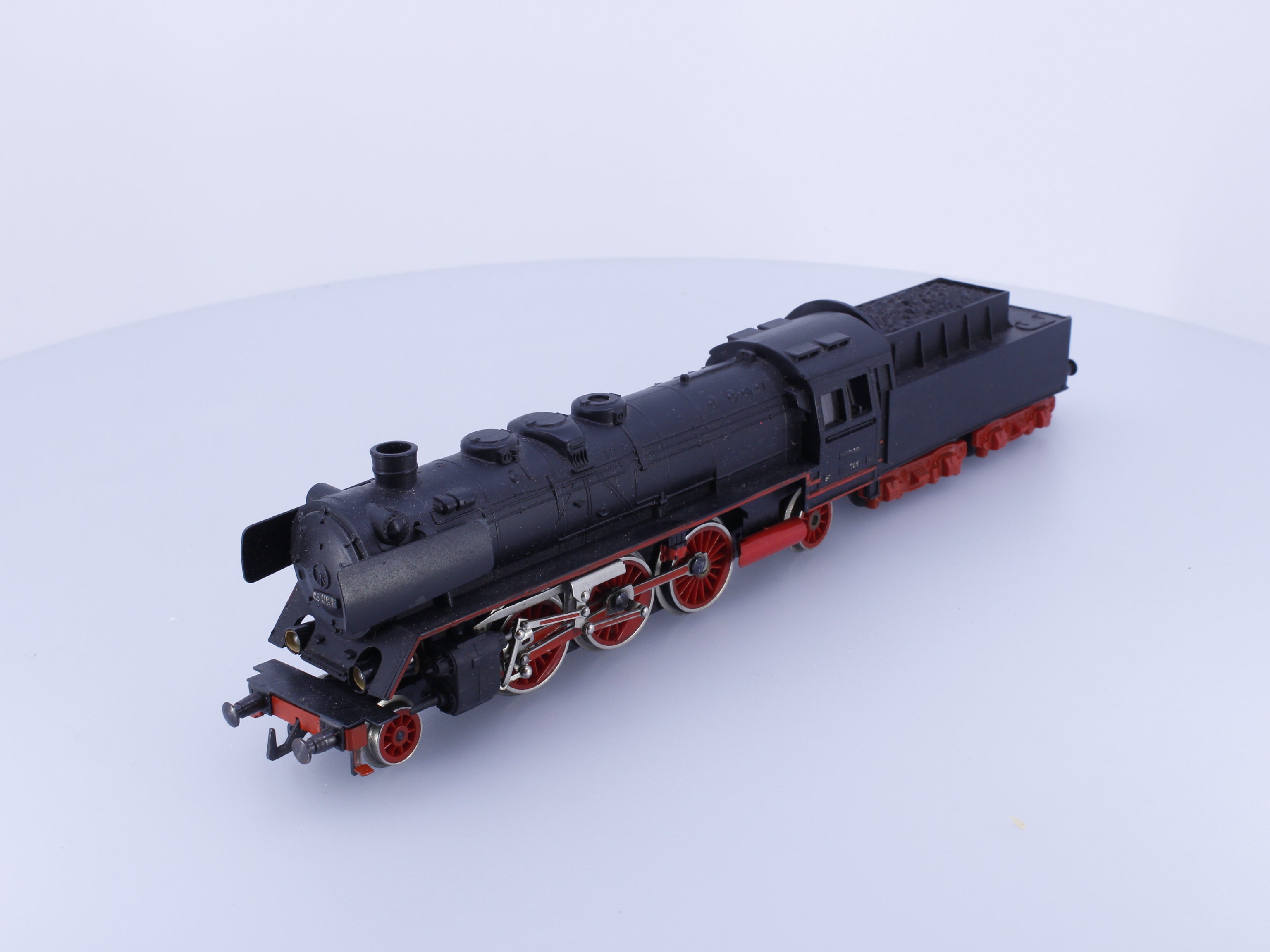 Piko 108-757 HO DR BR23 Steam Locomotive 23001 Analog DC