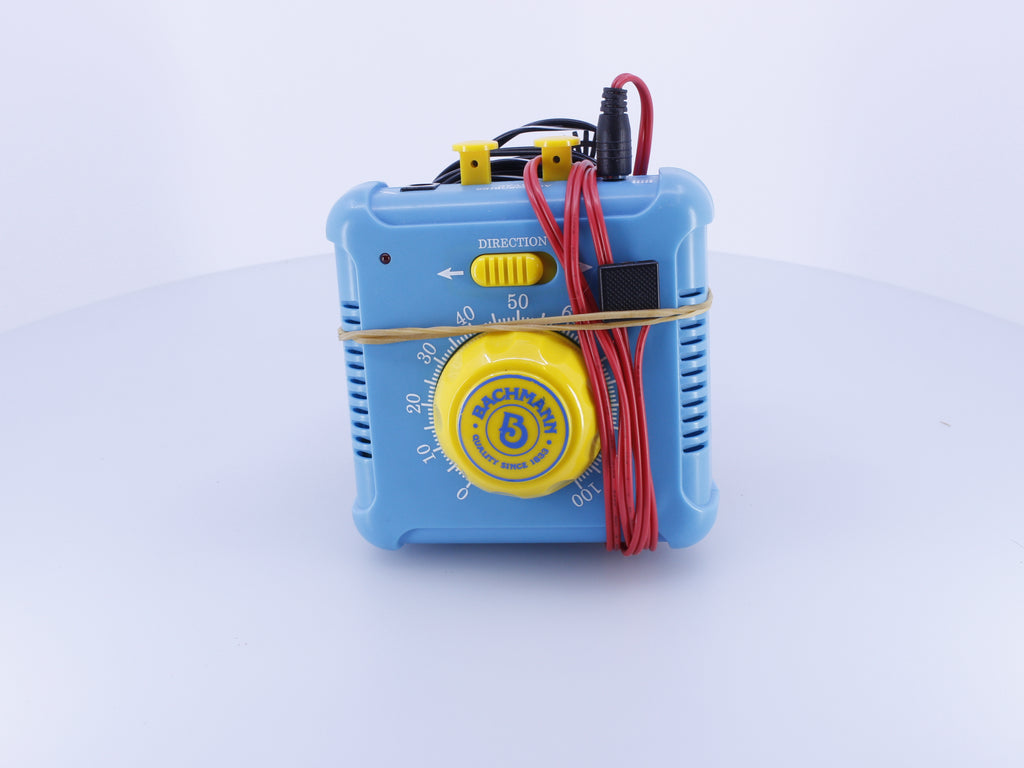 Bachmann 46604A HO DC Controller with 16V Power Supply