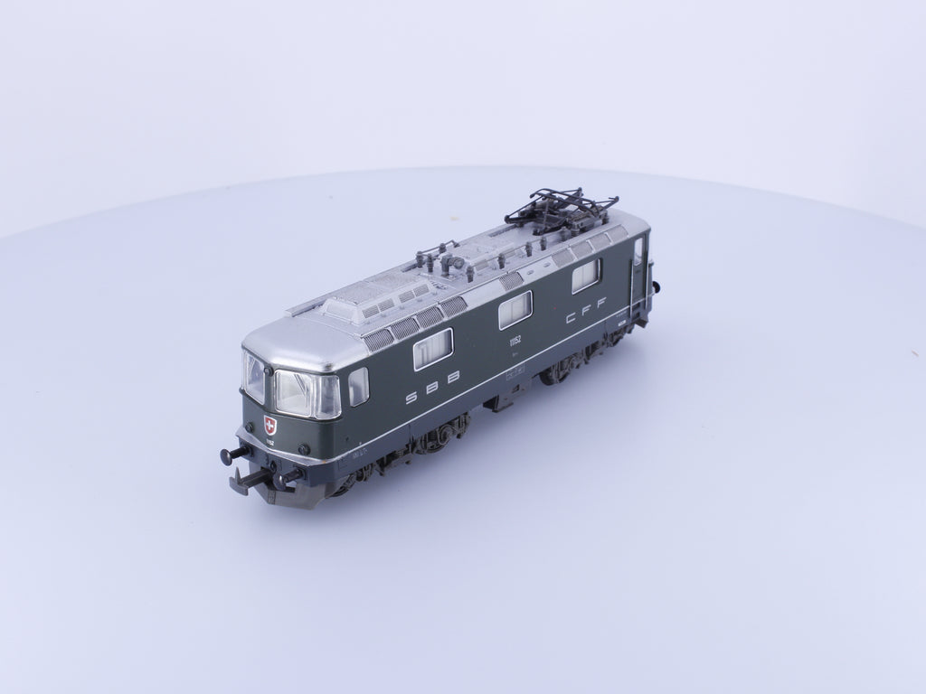 Lima 208157LP HO SBB-CFF-FFS Re 4/4 Electric Locomotive 11152 Analog DC