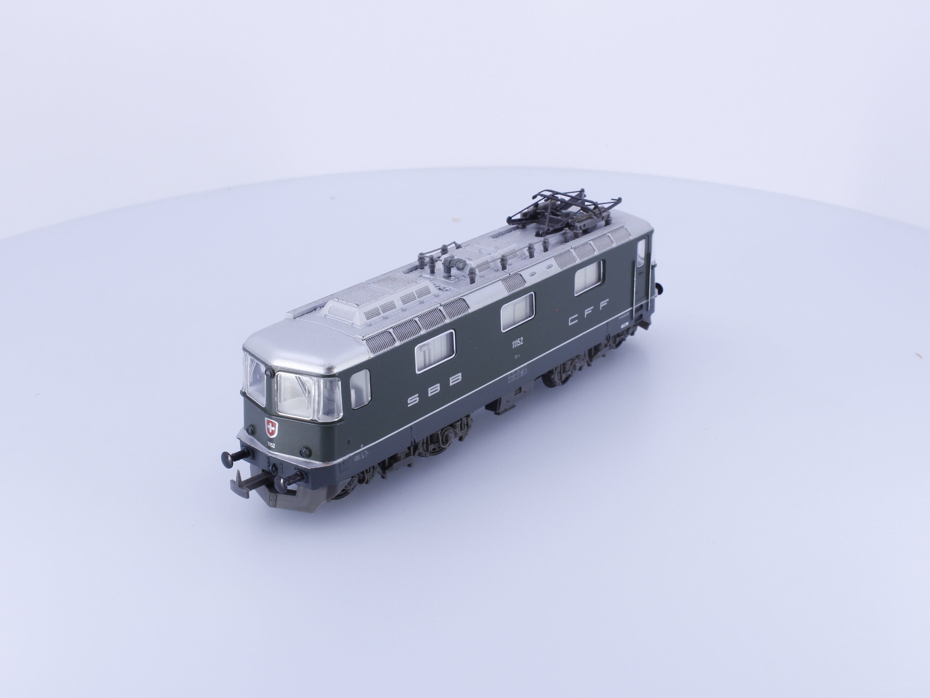 Lima 208157LP HO SBB-CFF-FFS Re 4/4 Electric Locomotive 11152 Analog DC