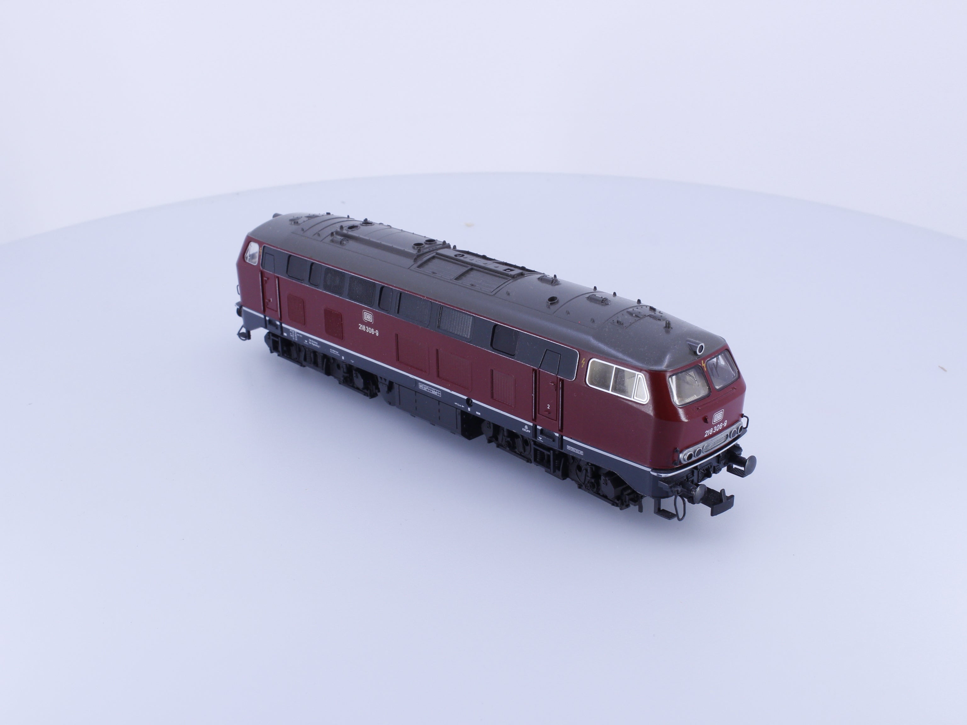 Fleischmann 4232 HO DB BR218 Diesel Locomotive 218306-9 Analog DC