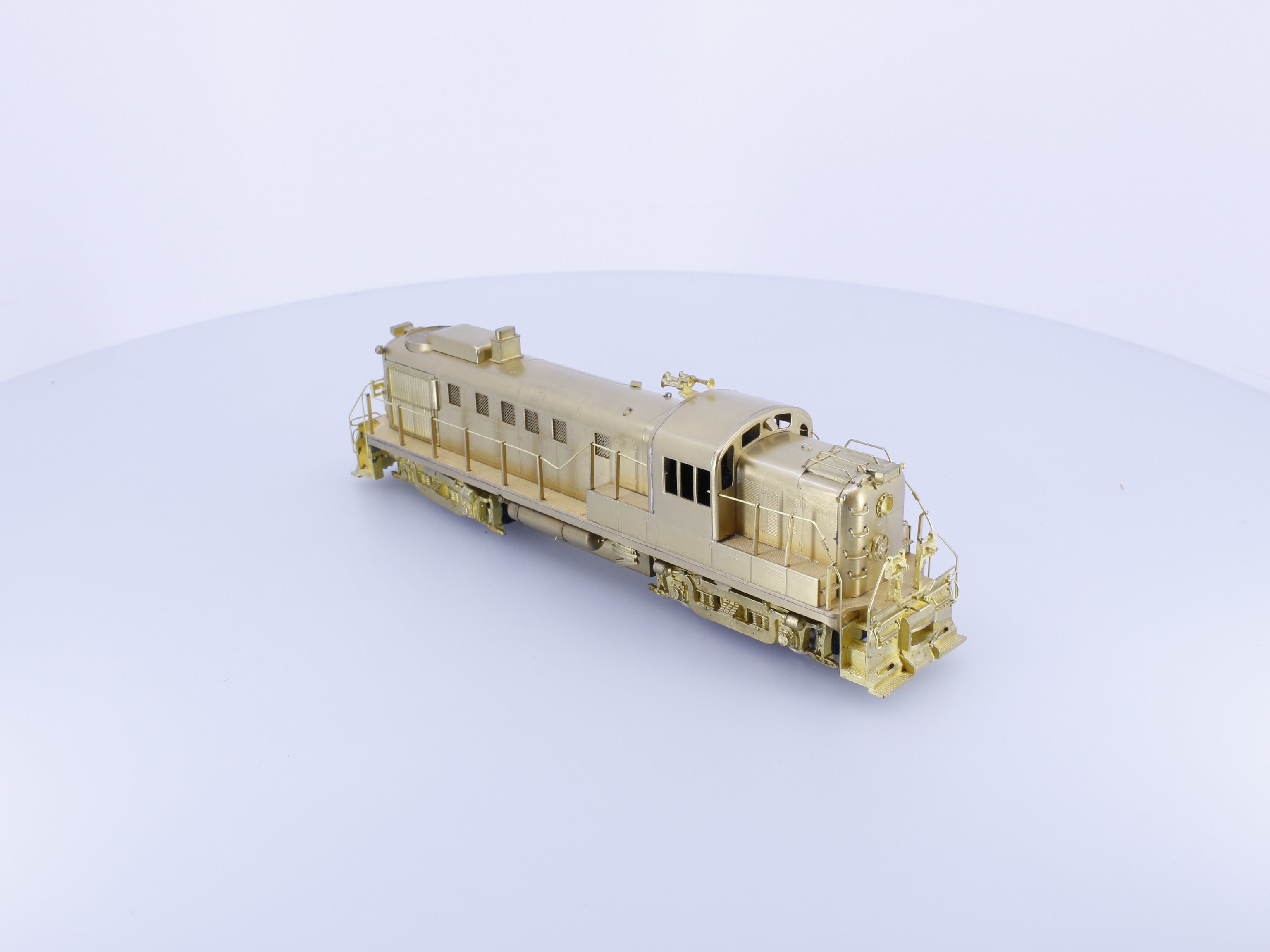 Van Hobbies CPRRS3 HO Brass RS-3 Diesel Locomotive Canadian Pacific (CP) Analog DC
