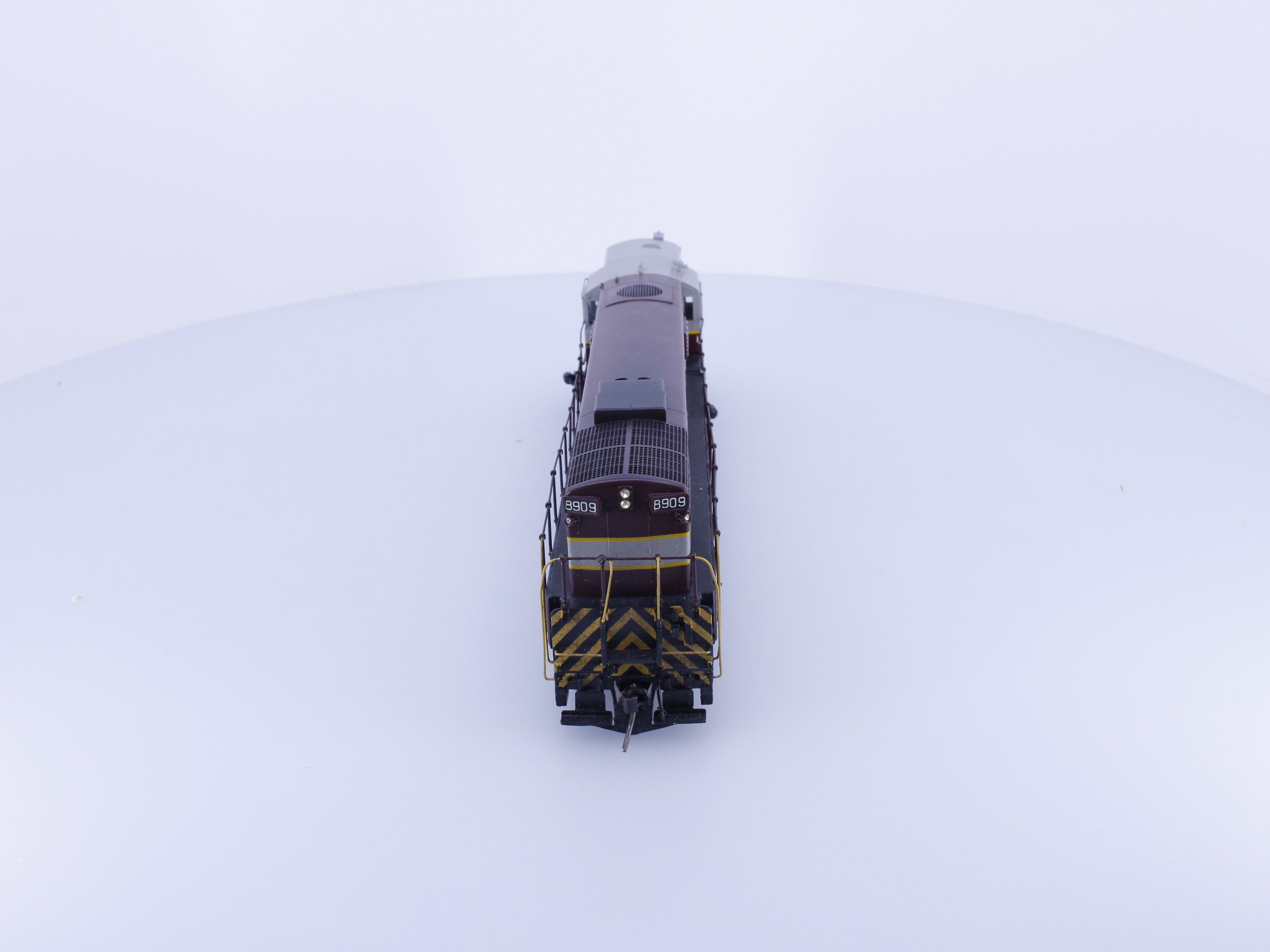 Van Hobbies CPTM HO Brass Train Master Diesel Locomotive Canadian Pacific (CP) Analog DC (#2)
