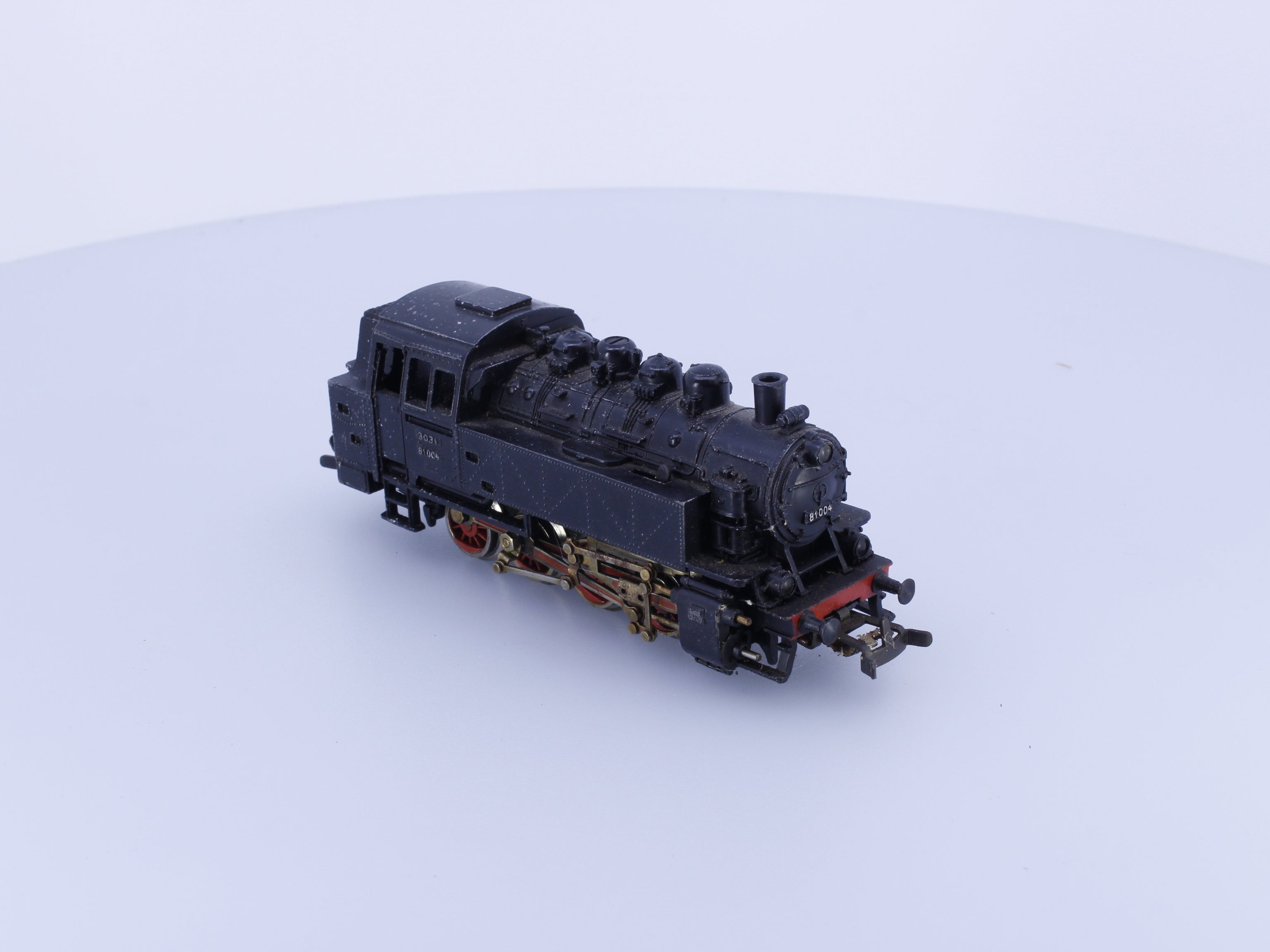 Marklin 3031 HO DB BR81 0-8-0 Steam Locomotive 81004 Analog AC