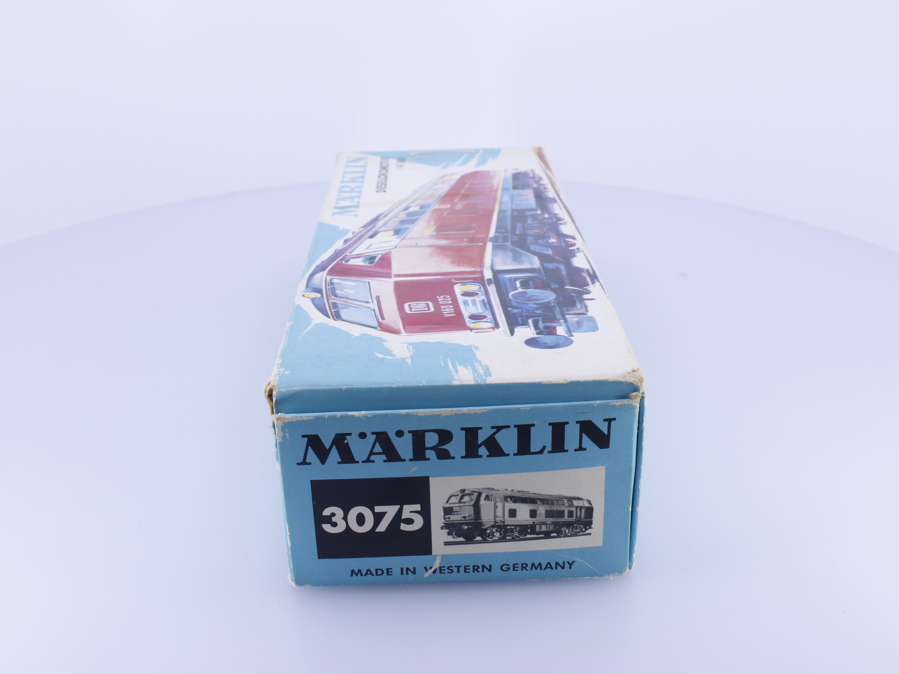 Marklin 3075 HO DB V160 Diesel Locomotive 216025-7 Analog AC