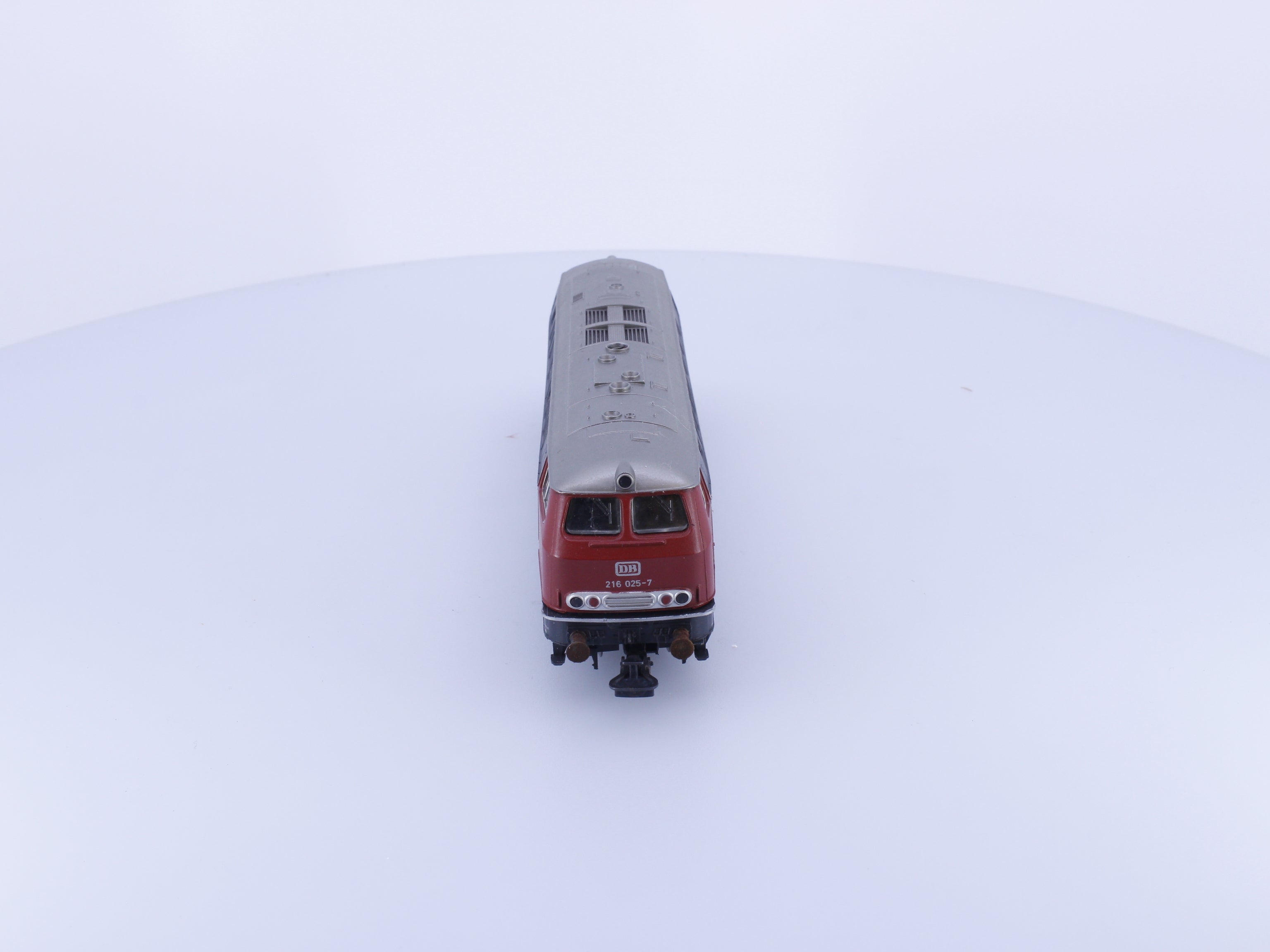 Marklin 3075 HO DB V160 Diesel Locomotive 216025-7 Analog AC