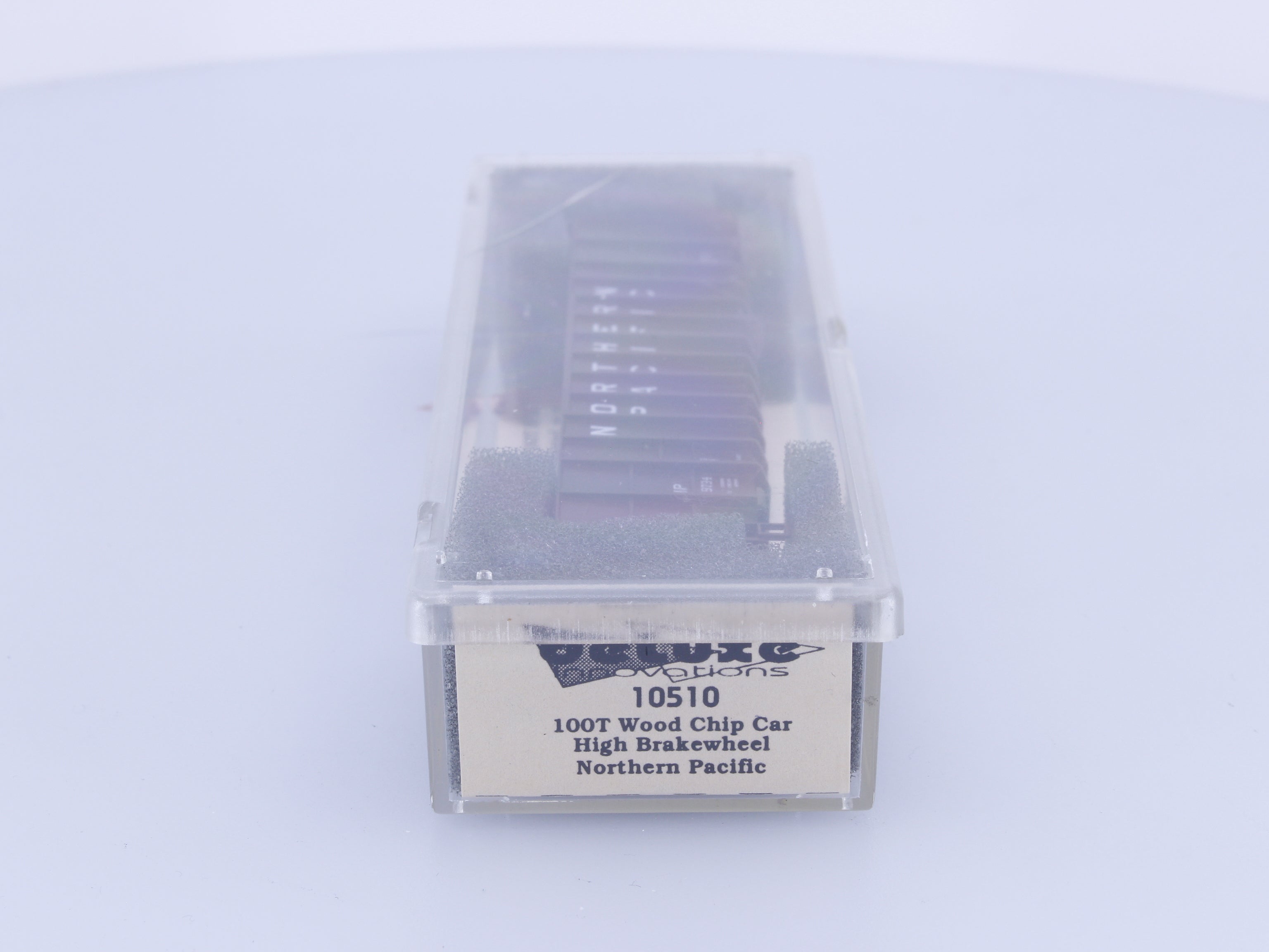 Deluxe Materials 10510 N 100T Wood Chip Car no Trucks Northern Pacific (NP) 119734