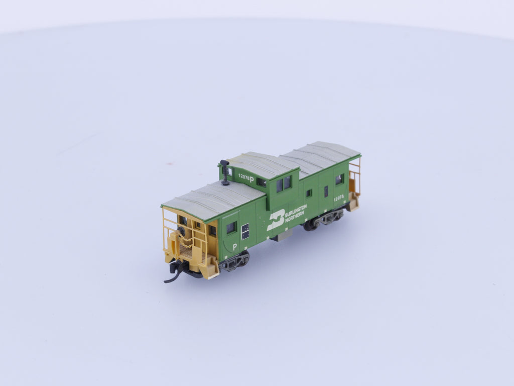 Atlas 30211 N Extended Vision Caboose Burlington Northern (BN) 12078
